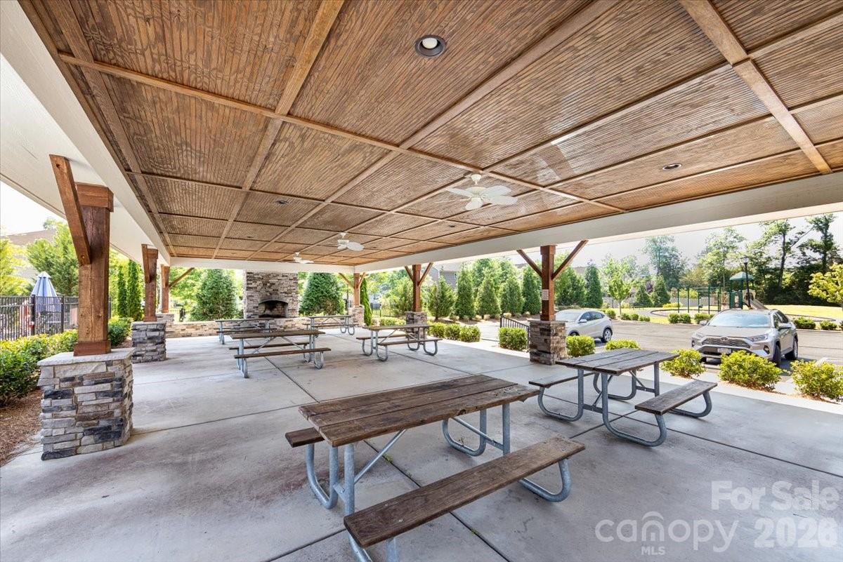 Kings Grove - Residential