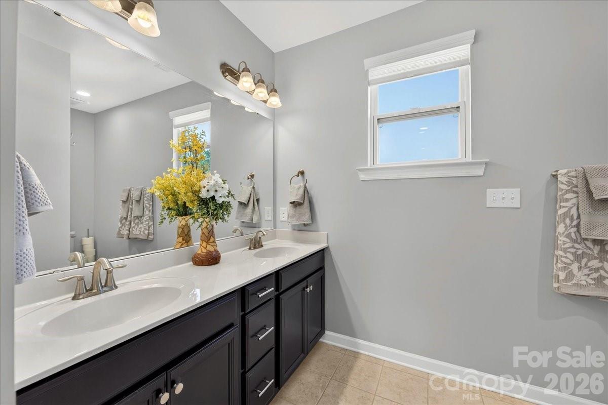 Kings Grove - Residential