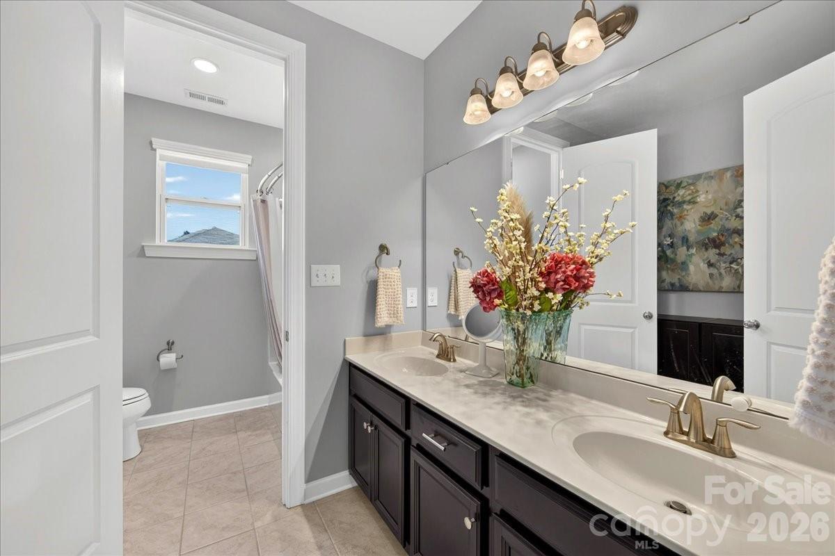 Kings Grove - Residential