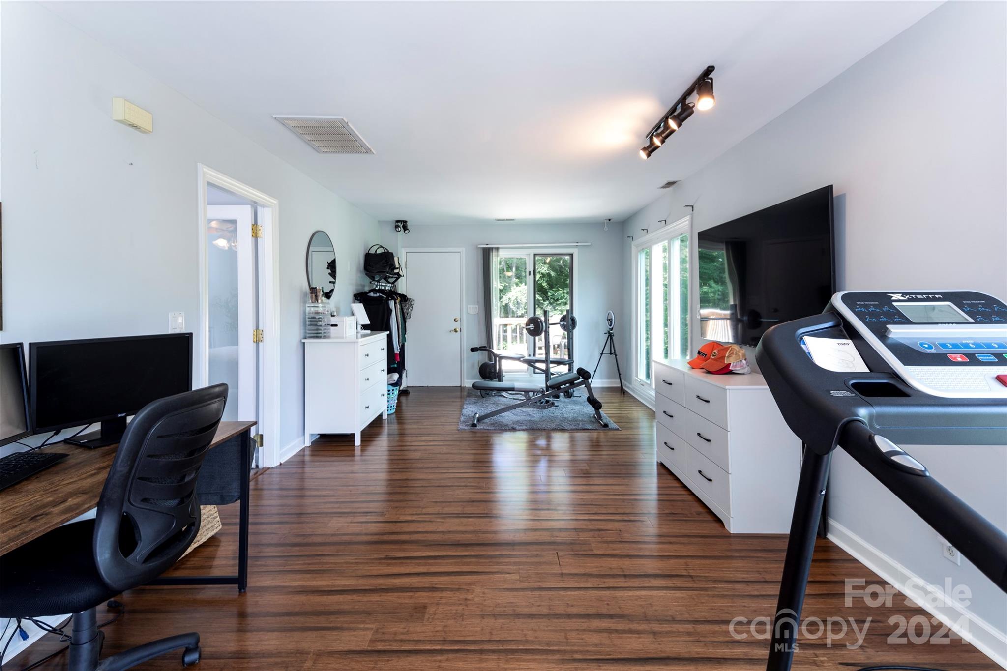 Tega Cay - Residential