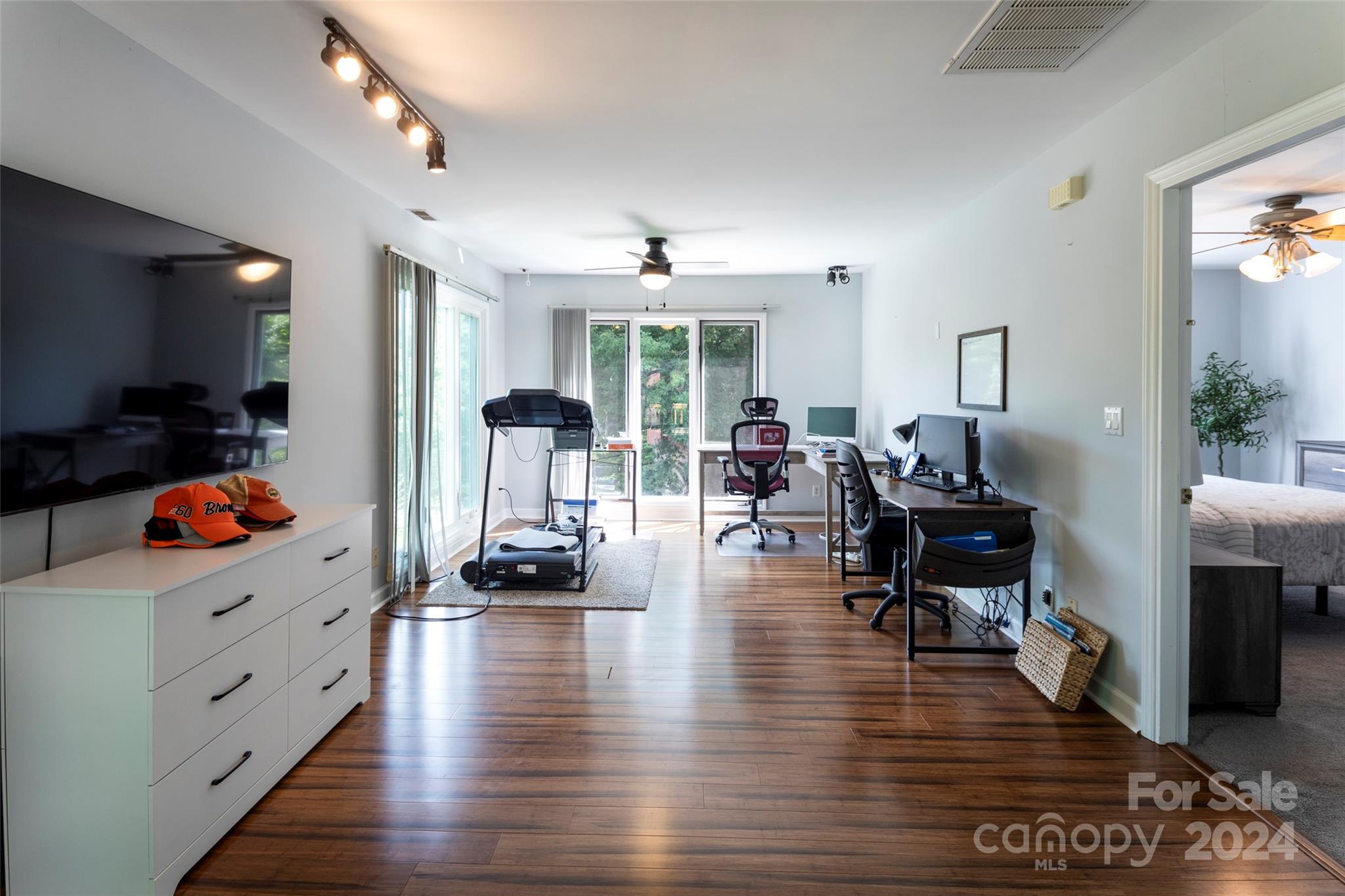 Tega Cay - Residential