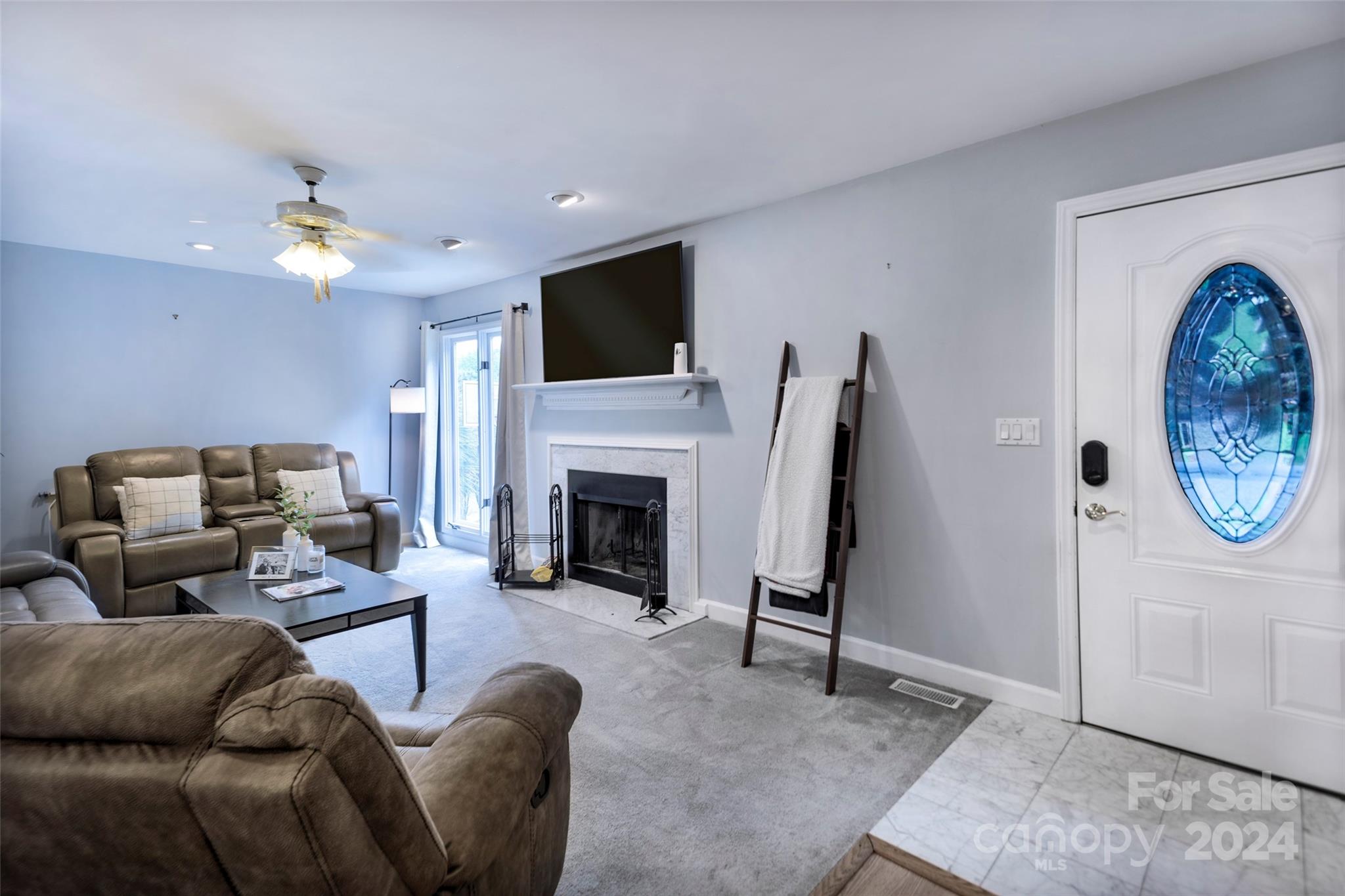 Tega Cay - Residential