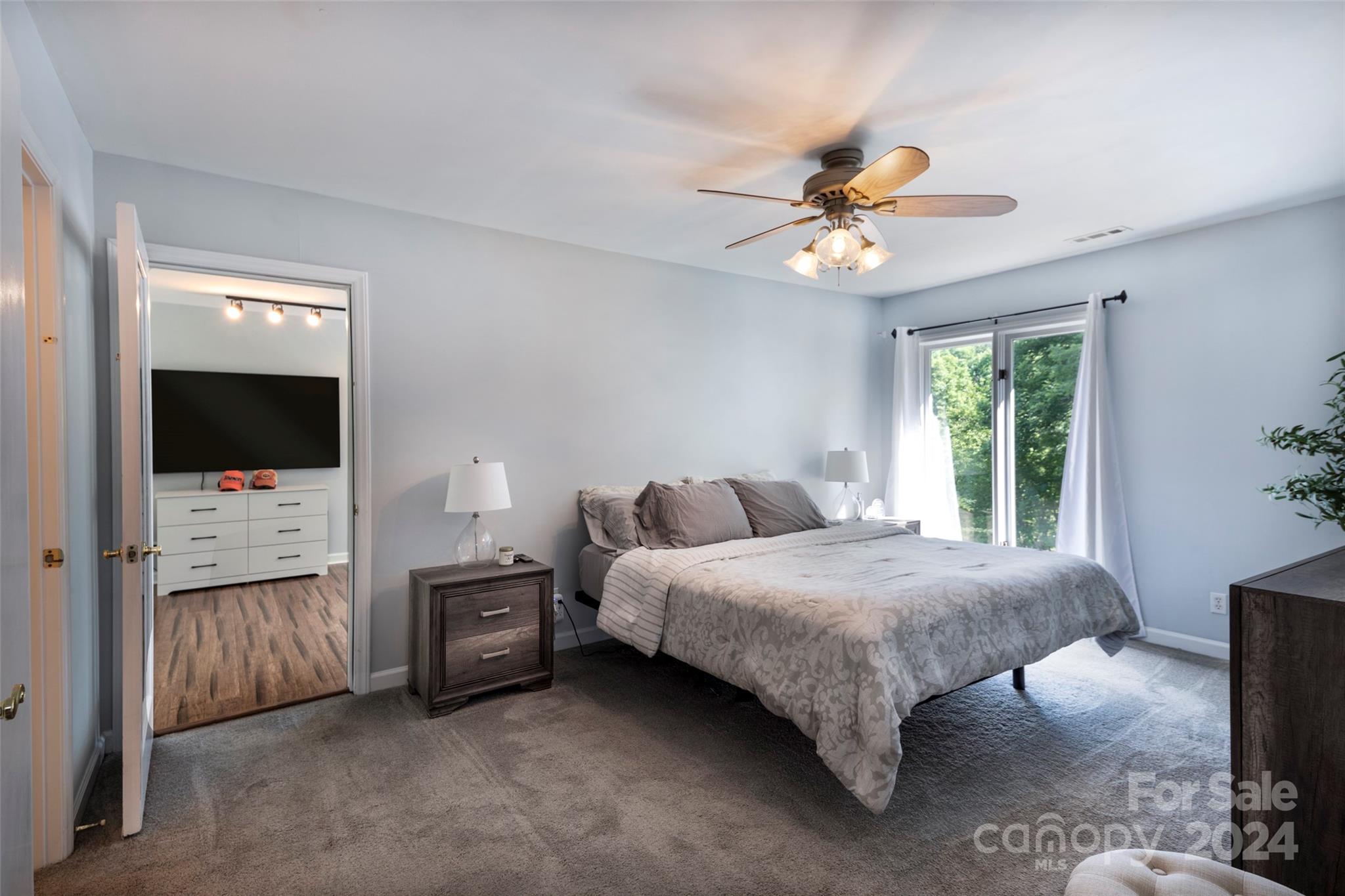 Tega Cay - Residential
