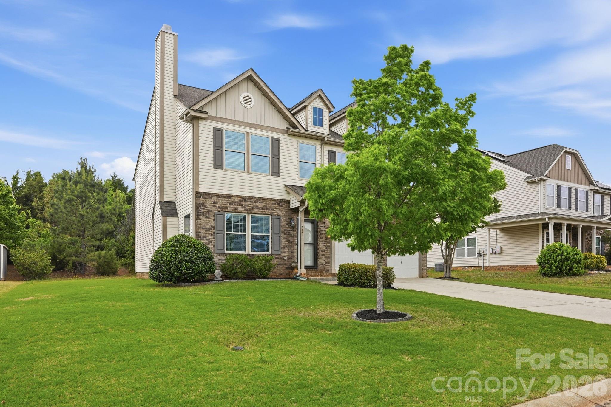 Ellis Pond - Residential