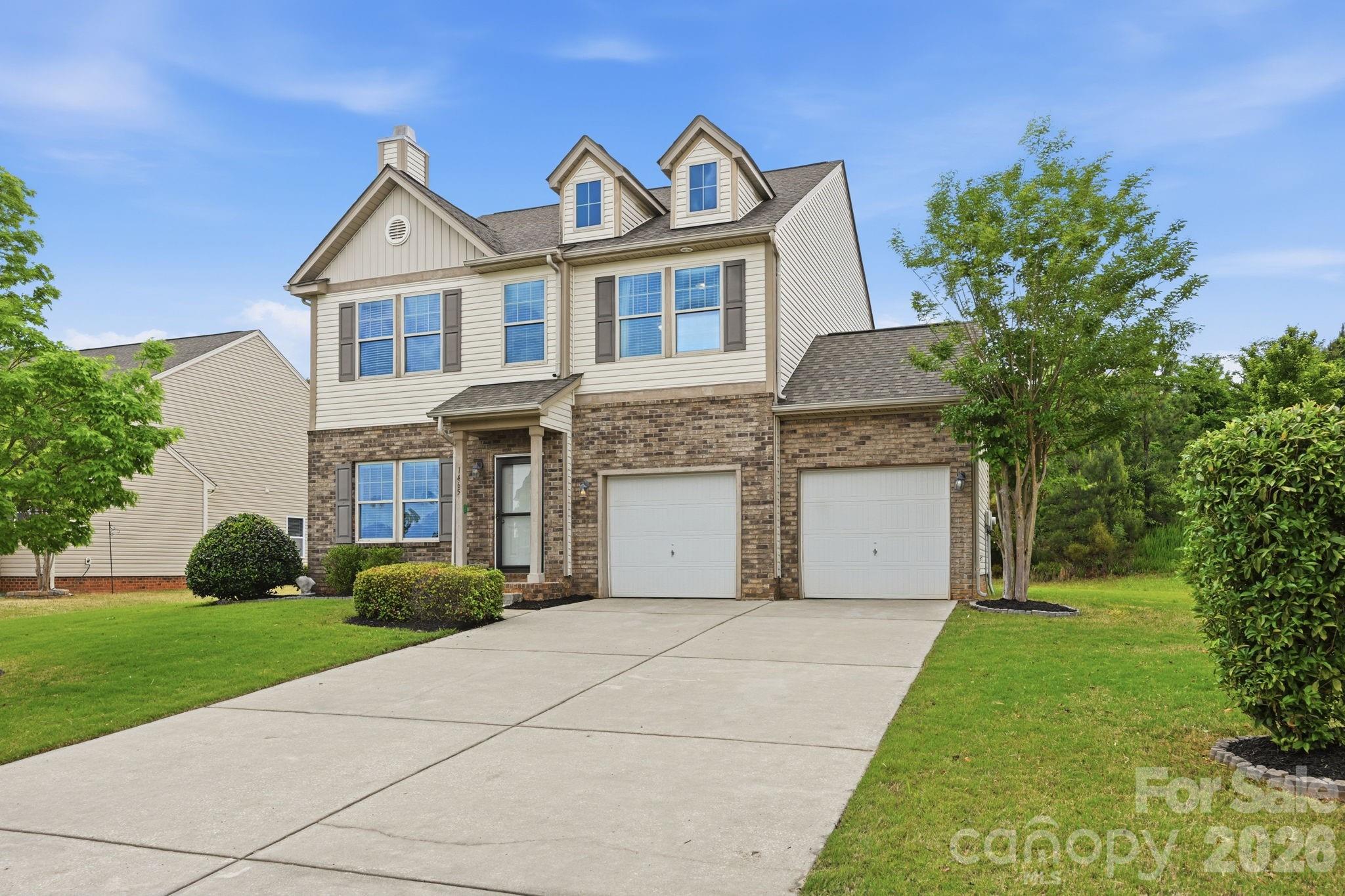 Ellis Pond - Residential