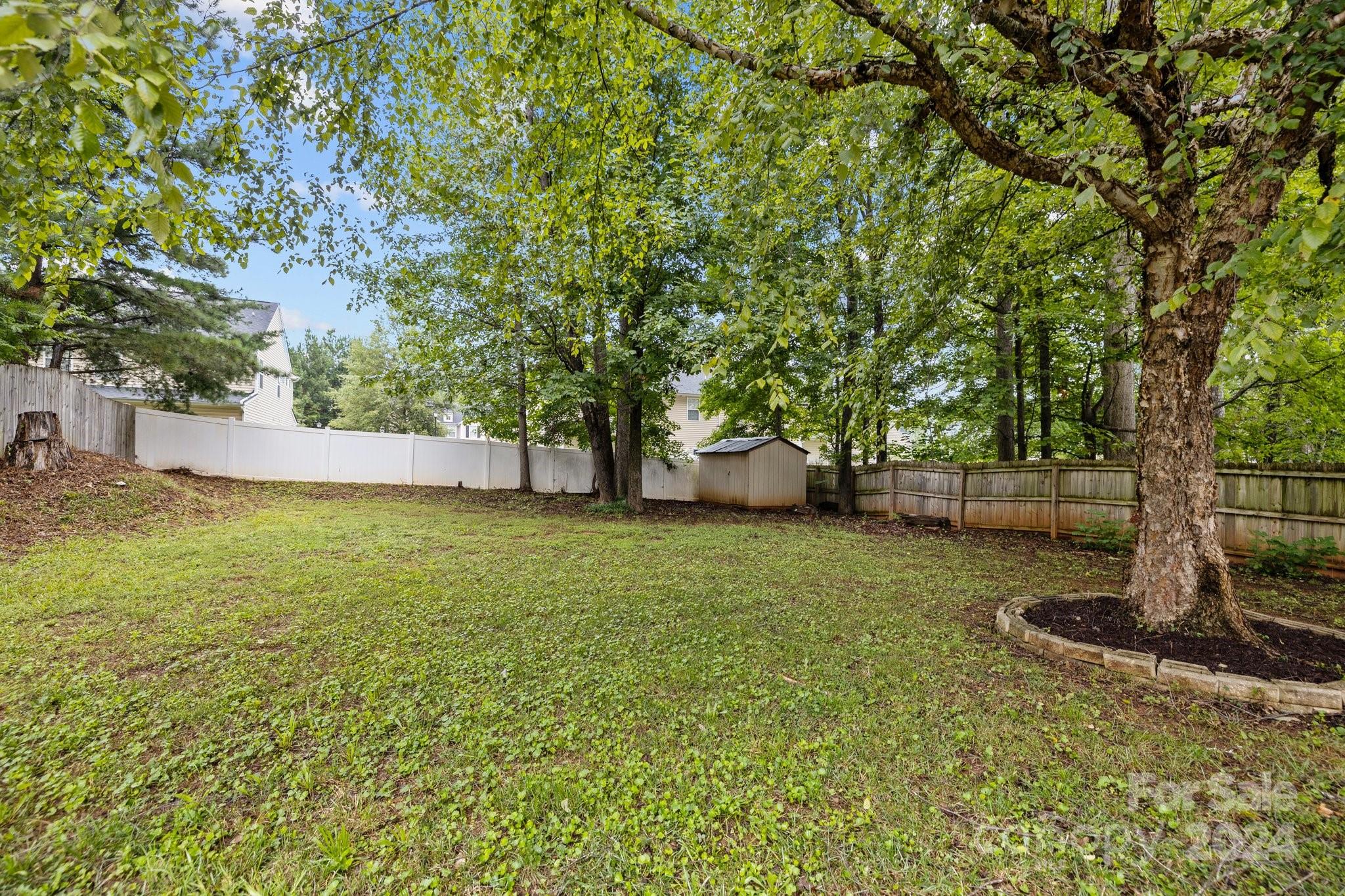 Longview Oaks - Residential