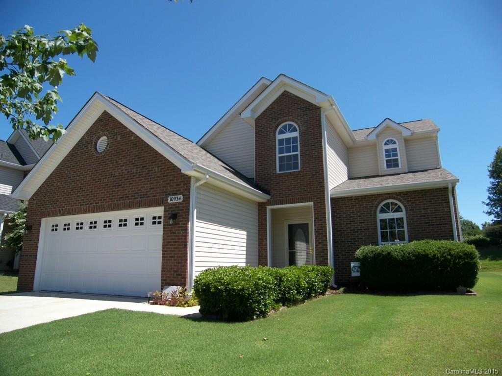 Well maintained and upgraded.  Ready to move-in.  Master Bedroom on the main level. Beautiful wide plank wood finish laminate flooring, new carpet, newly painted, new roof, new garage door. Kitchen - black appliances, 42 inch cabinets, recessed can lighting, refrigerator included. Great Room - bright, open, with gas fireplace. Laundry/Mud Room with cabinets.  Enjoy the community amenities - large pool, walking trails and playground.  Minutes away from shopping, restaurants and good schools.