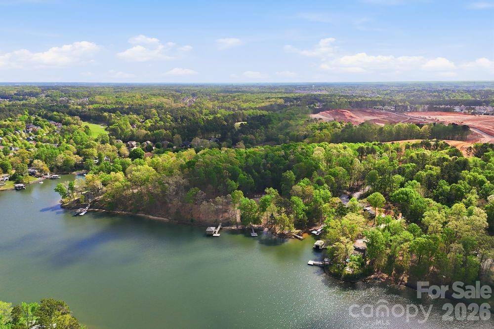 The Coves on Lake Wylie - Residential