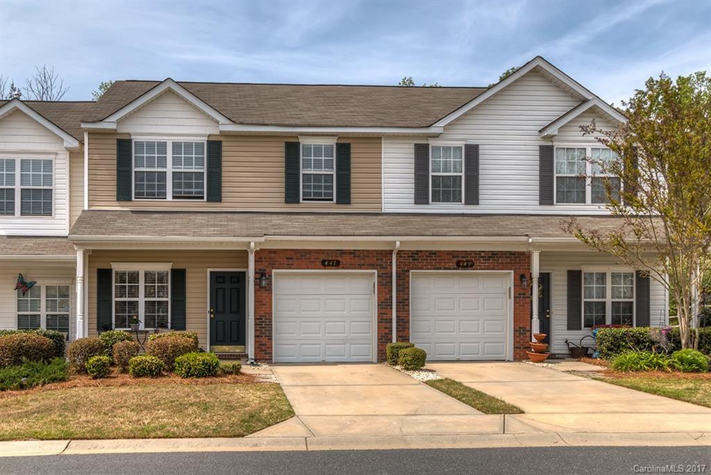 Absolutely Immaculate Fort Mill Townhome in Cascades at River Crossing.  The Main Floor features Front Flex Room & the Kitchen with Eating Space are open to the Family Room with Fireplace.  Kitchen includes Raised Panel Cabinets & all appliances remain with the property. Upstairs you will find 3 nicely sized bedrooms plus a convenient Laundry Room.  The Master Suite features a Full Bath plus Walk-in Closet.  NOTE:  Original owner who has only used the home 2 months out of the year... immaculate!