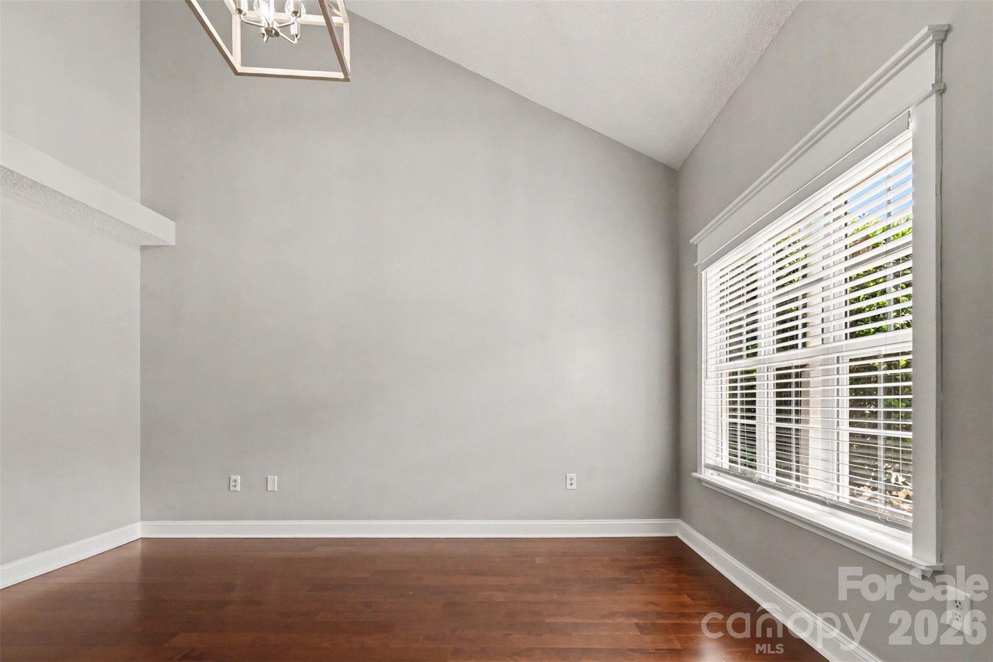 Maplecrest - Residential
