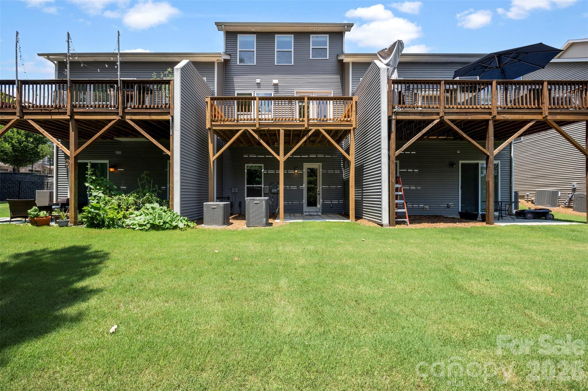 Ayrshire Townhomes - Residential