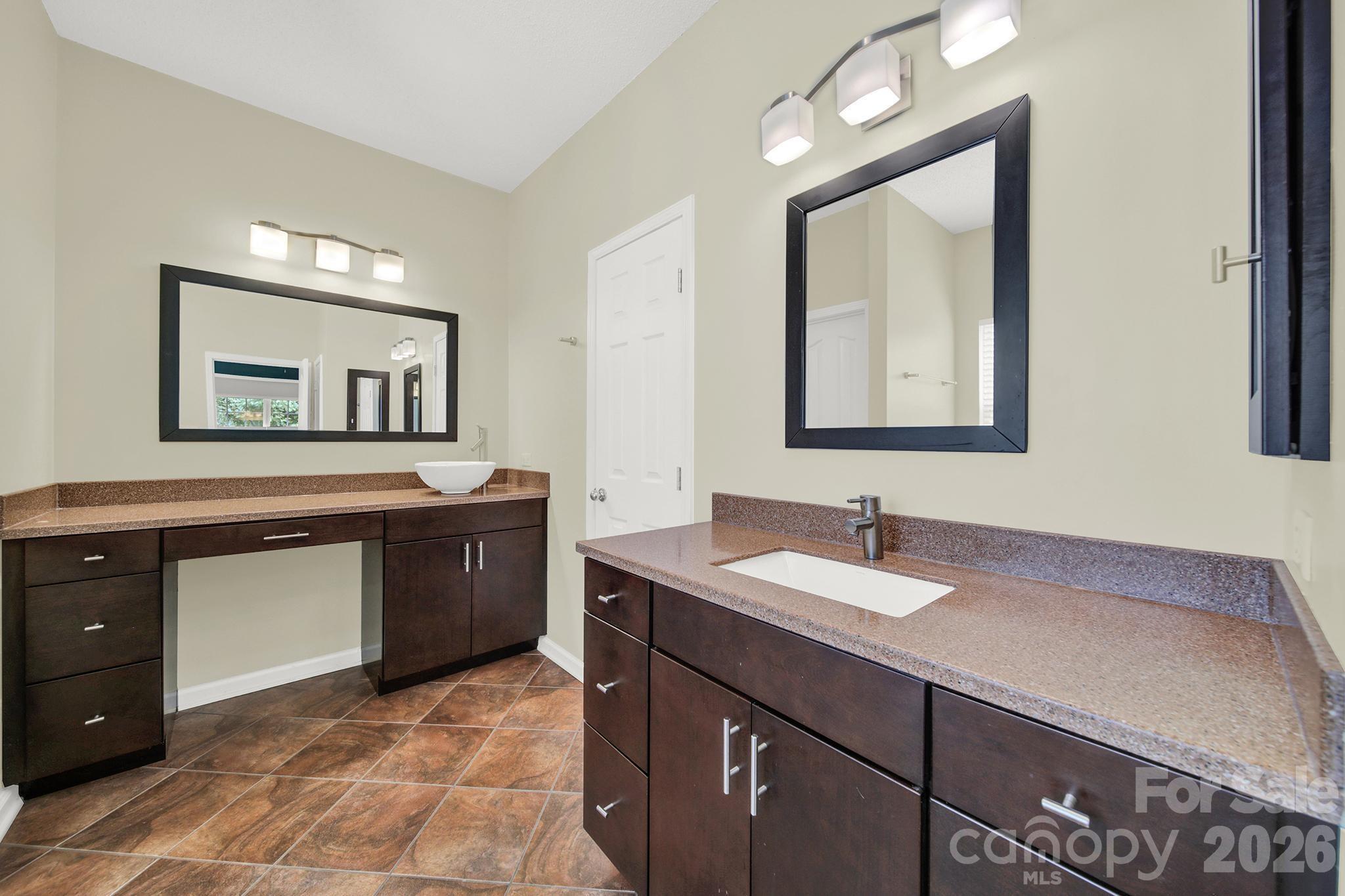 Olde Colony - Residential