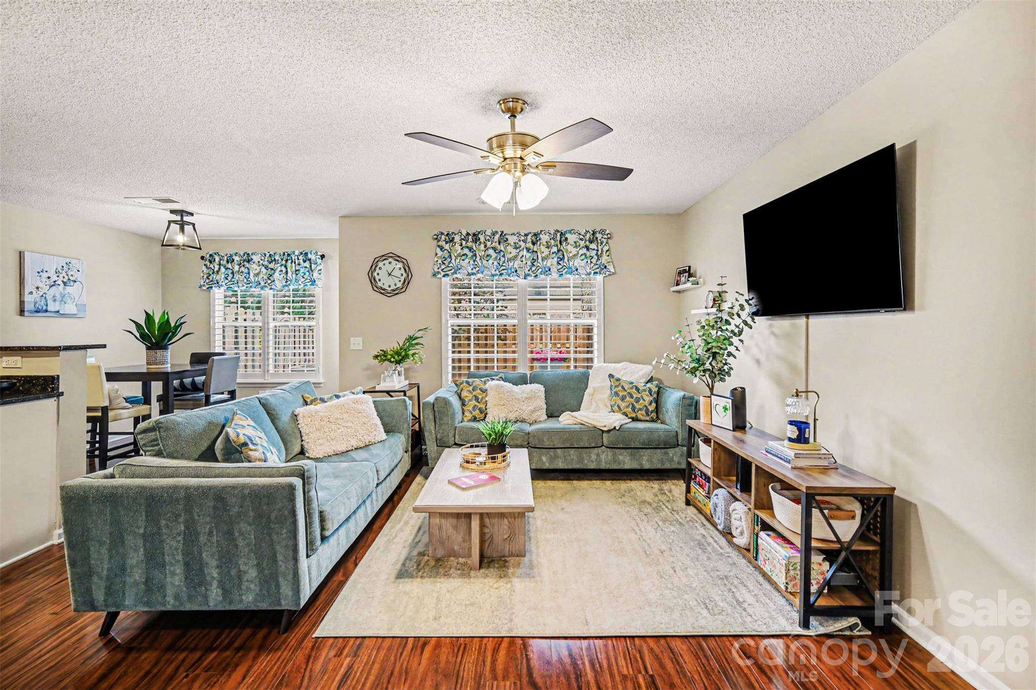 Elizabeth Townes - Residential