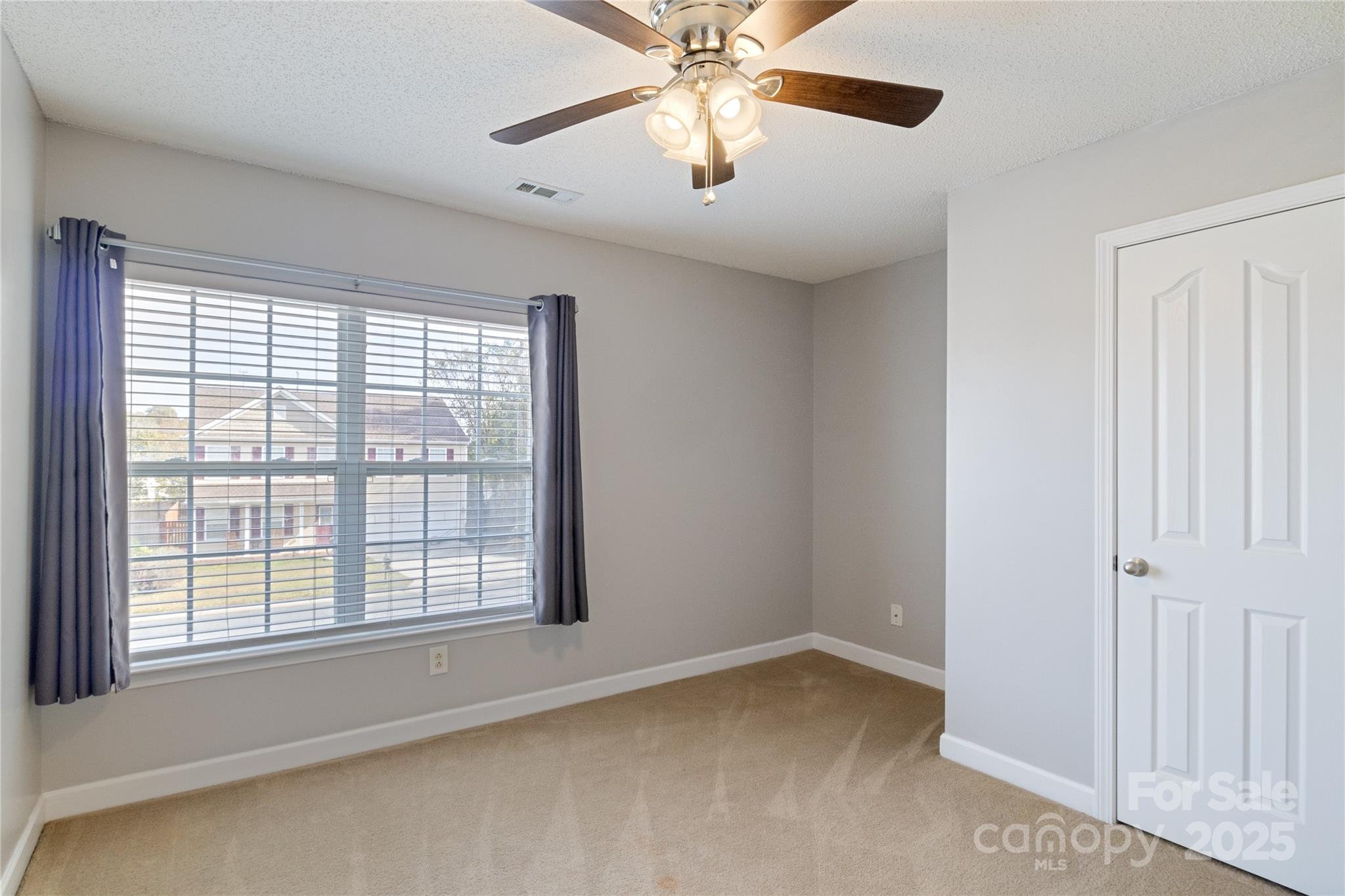 Amber Ridge - Residential