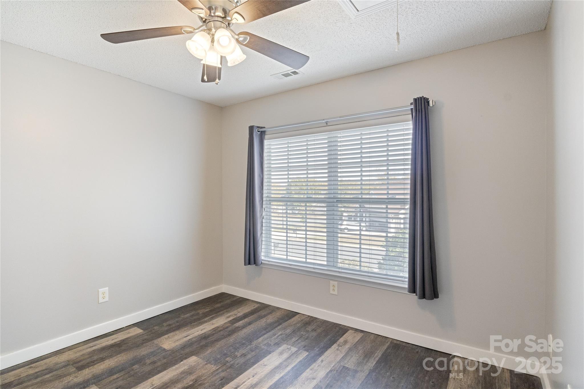 Amber Ridge - Residential