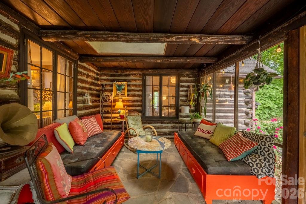 Amity Gardens - Residential