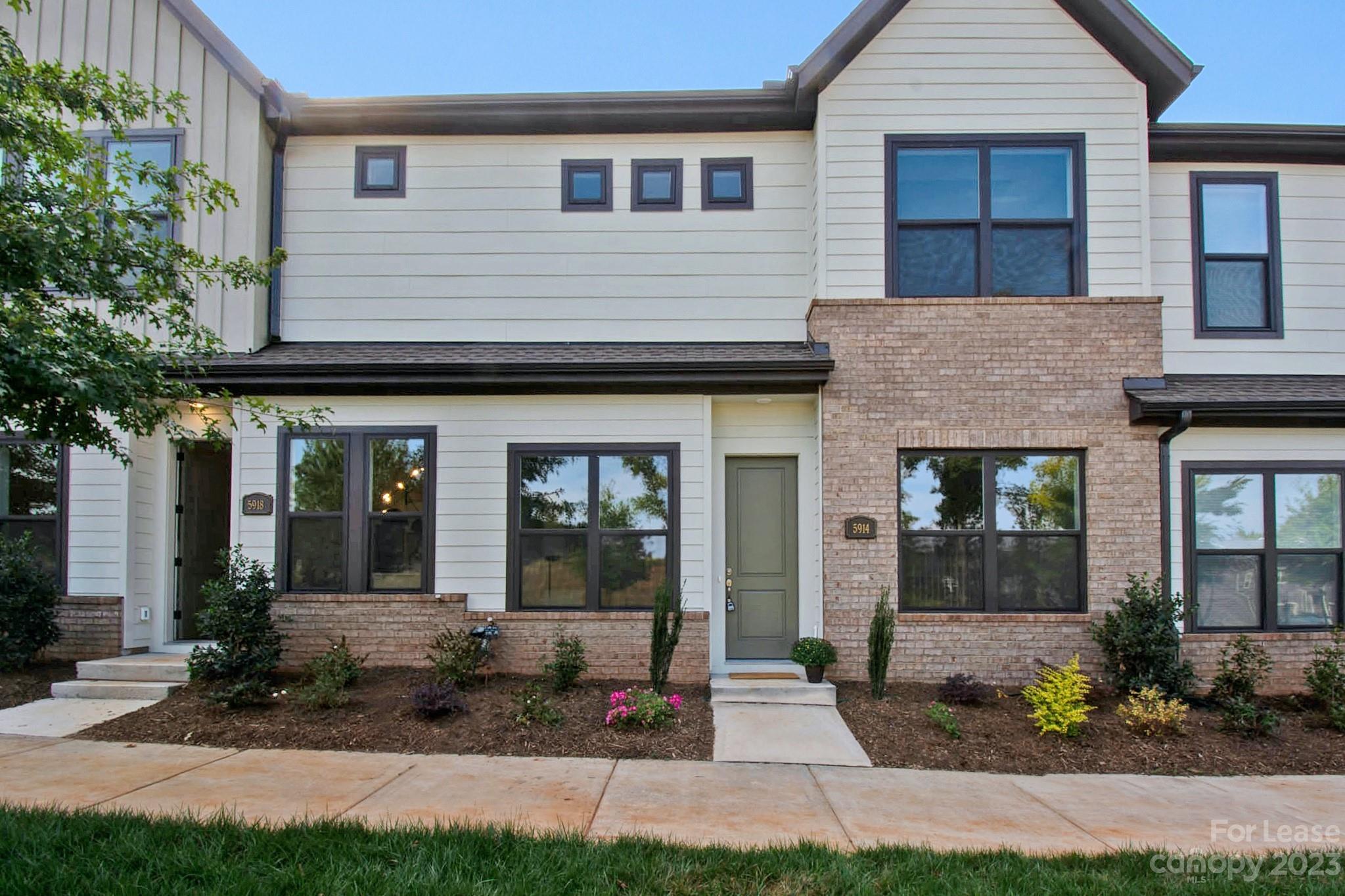 Waverly - Residential Lease