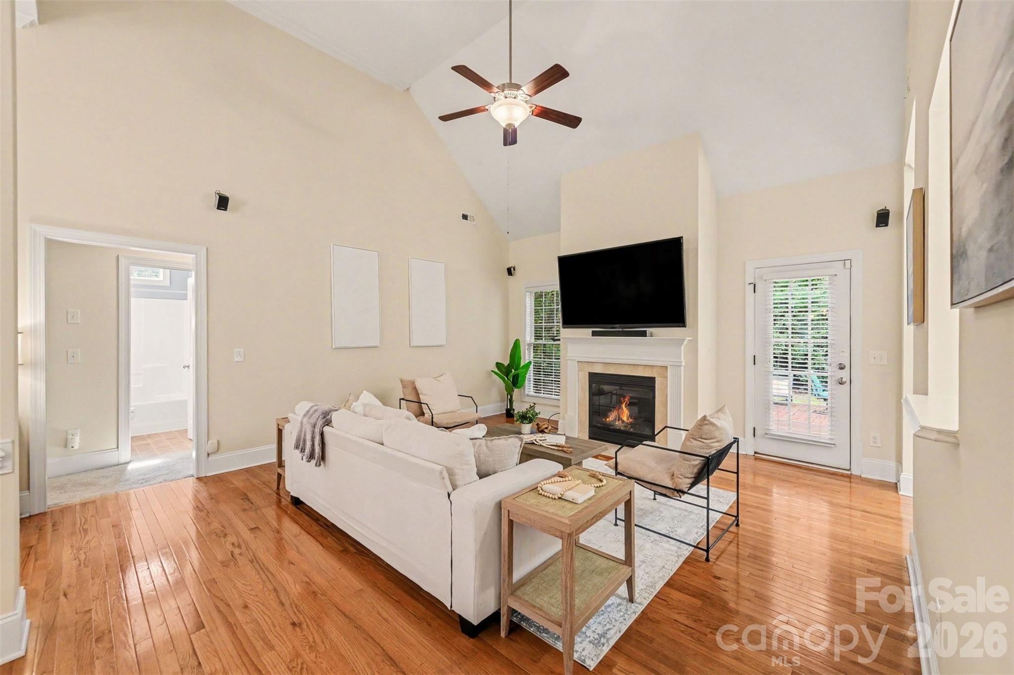 Southern Oaks - Residential