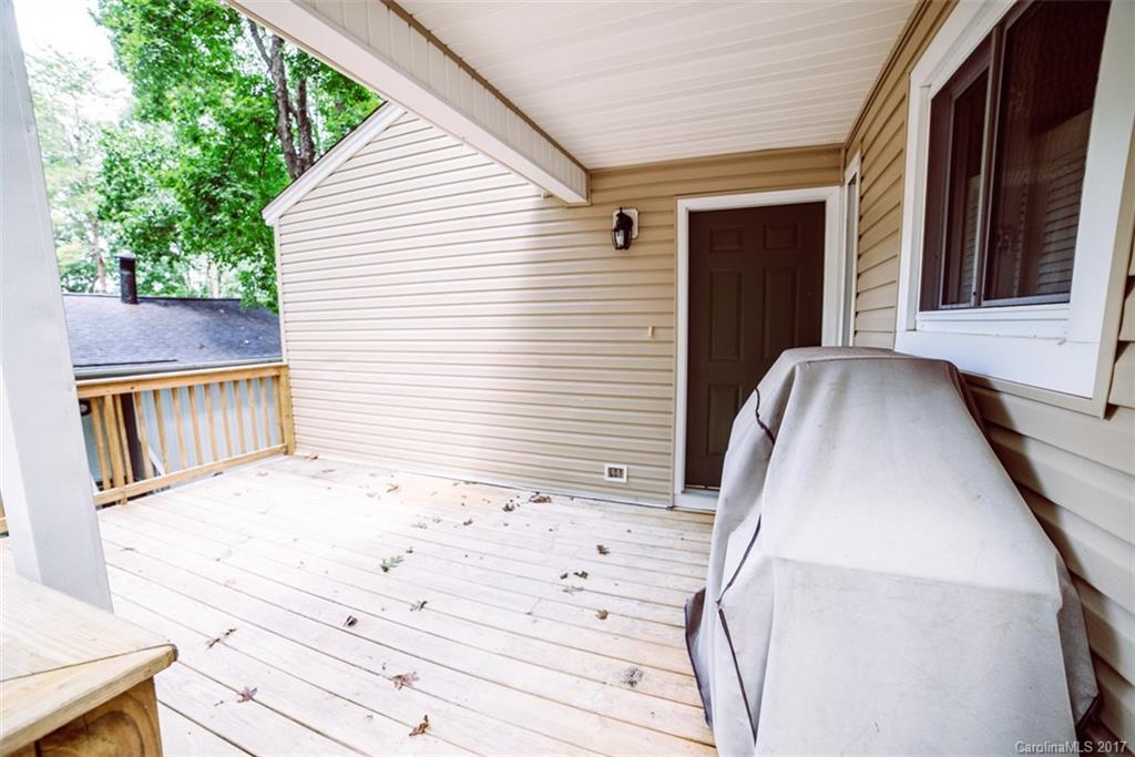 Tega Cay - Residential