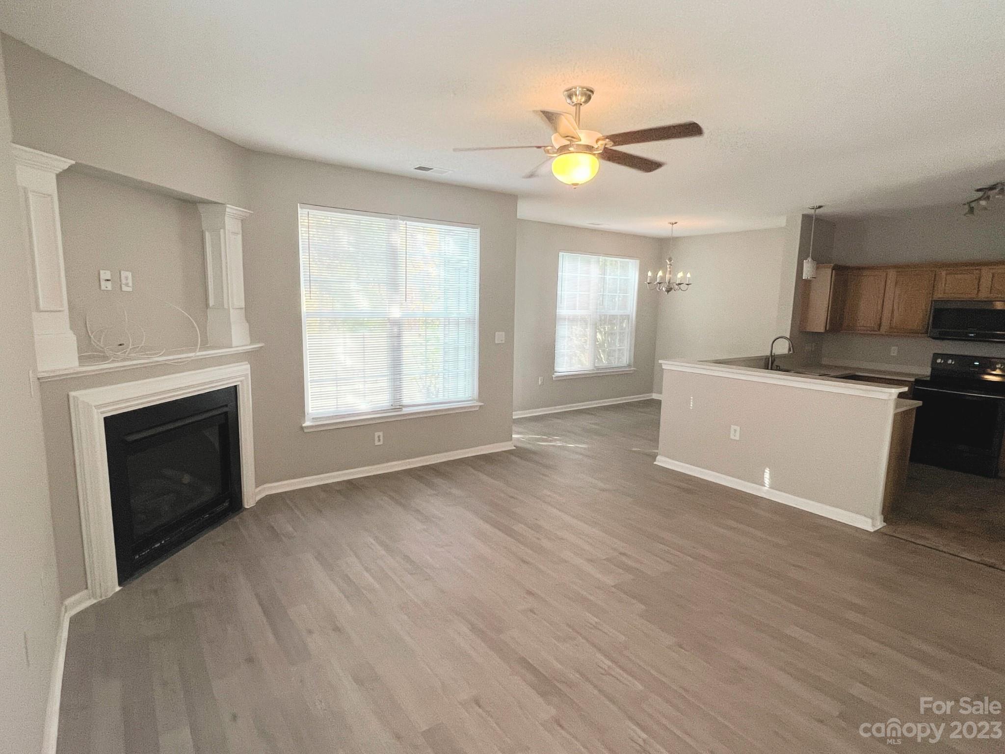 The Hampshires - Residential
