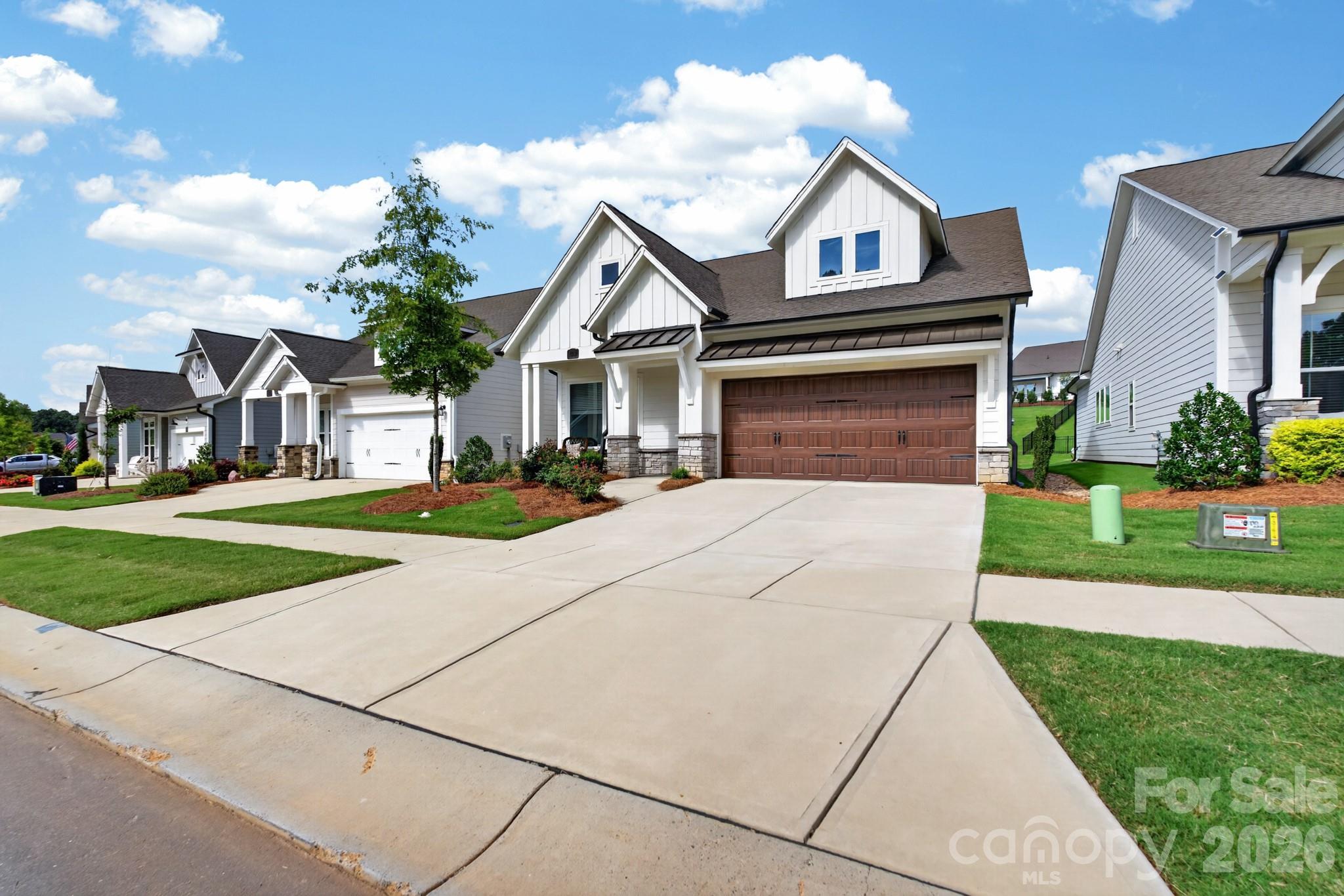 Encore at Streamside - Residential