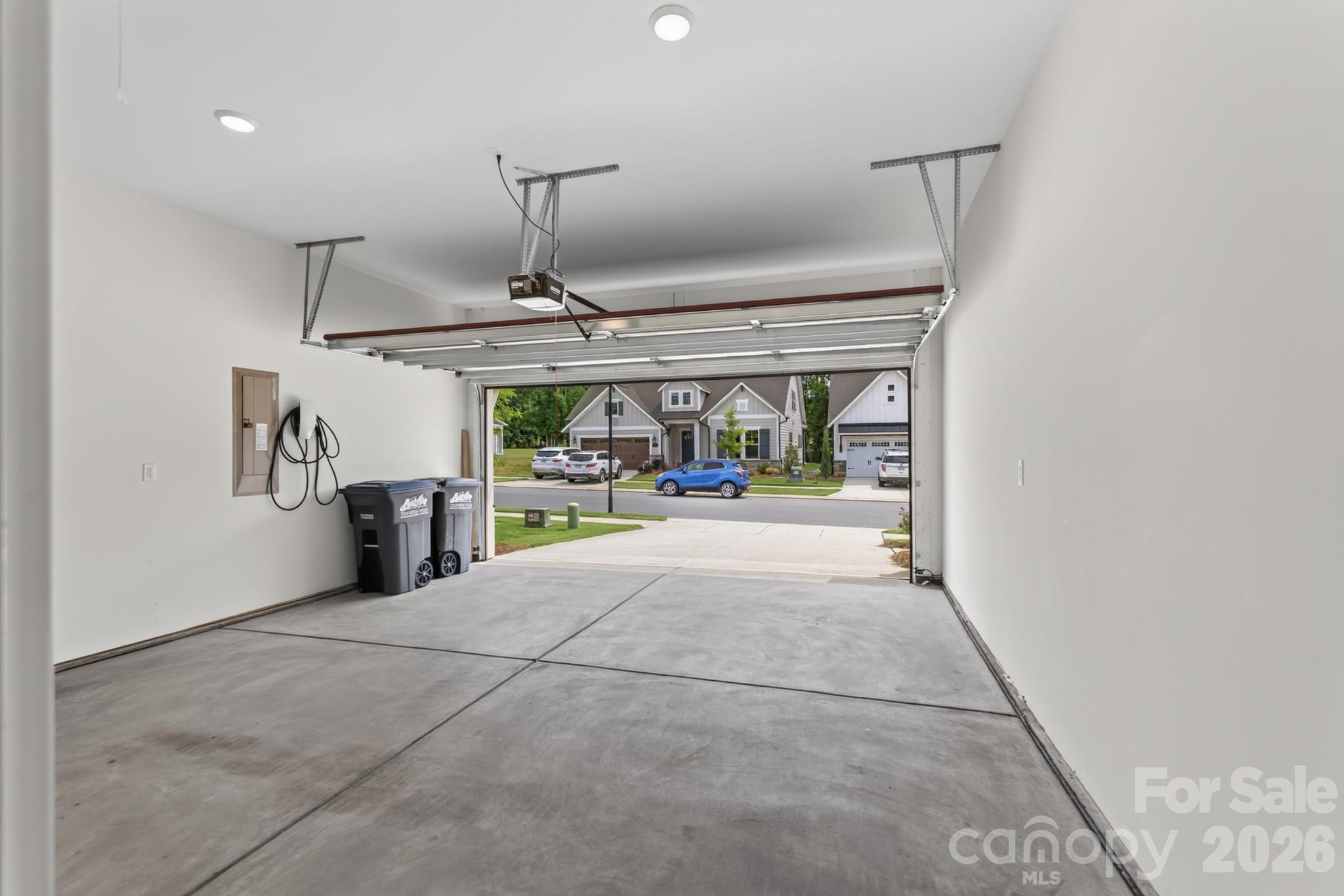 Encore at Streamside - Residential