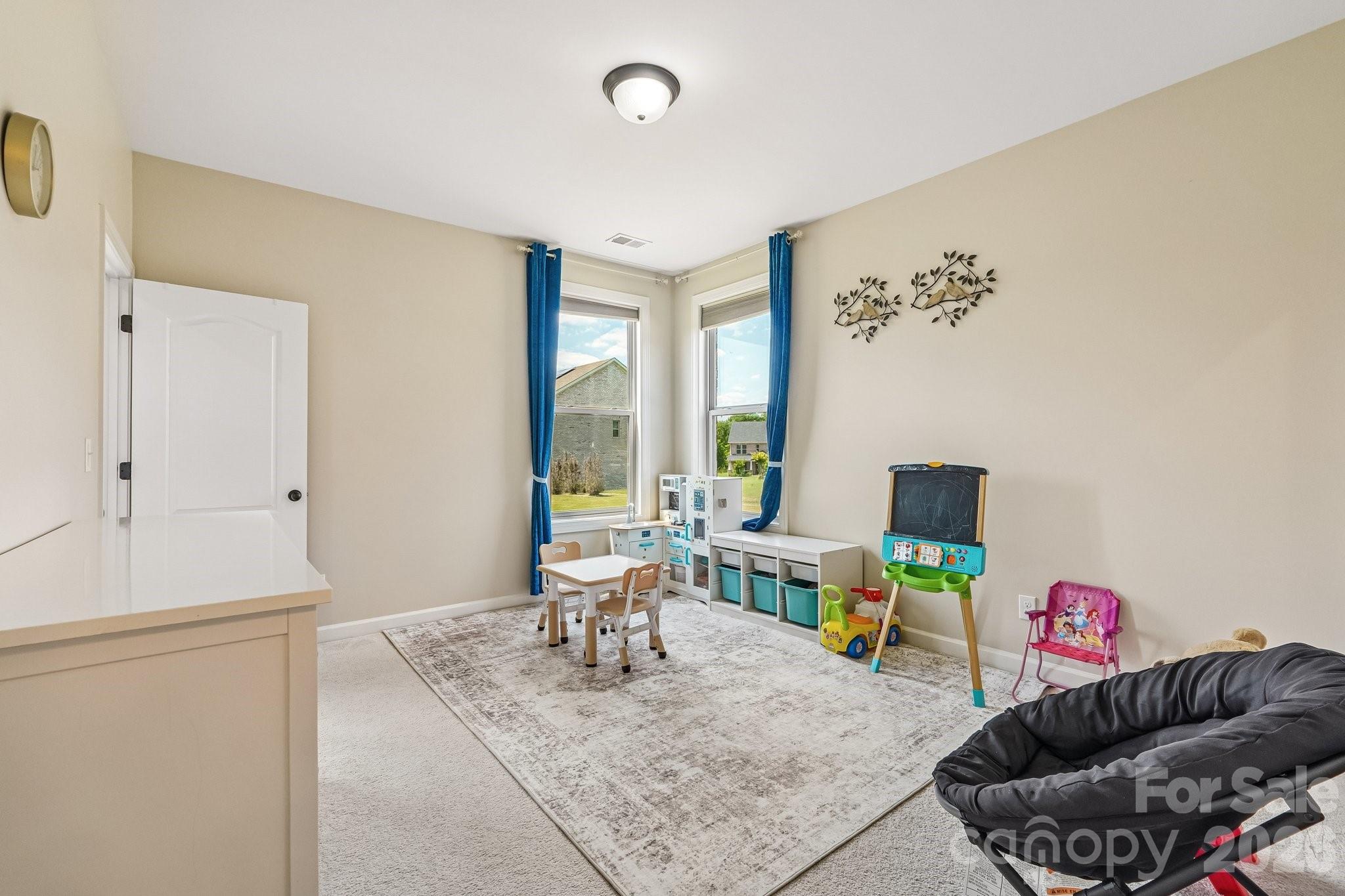 Churchill Farms - Residential