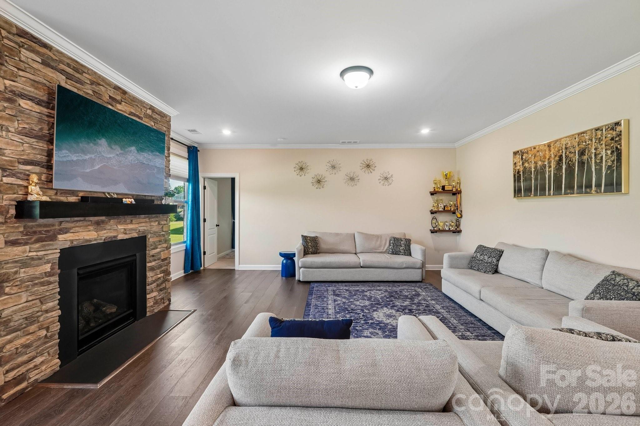 Churchill Farms - Residential