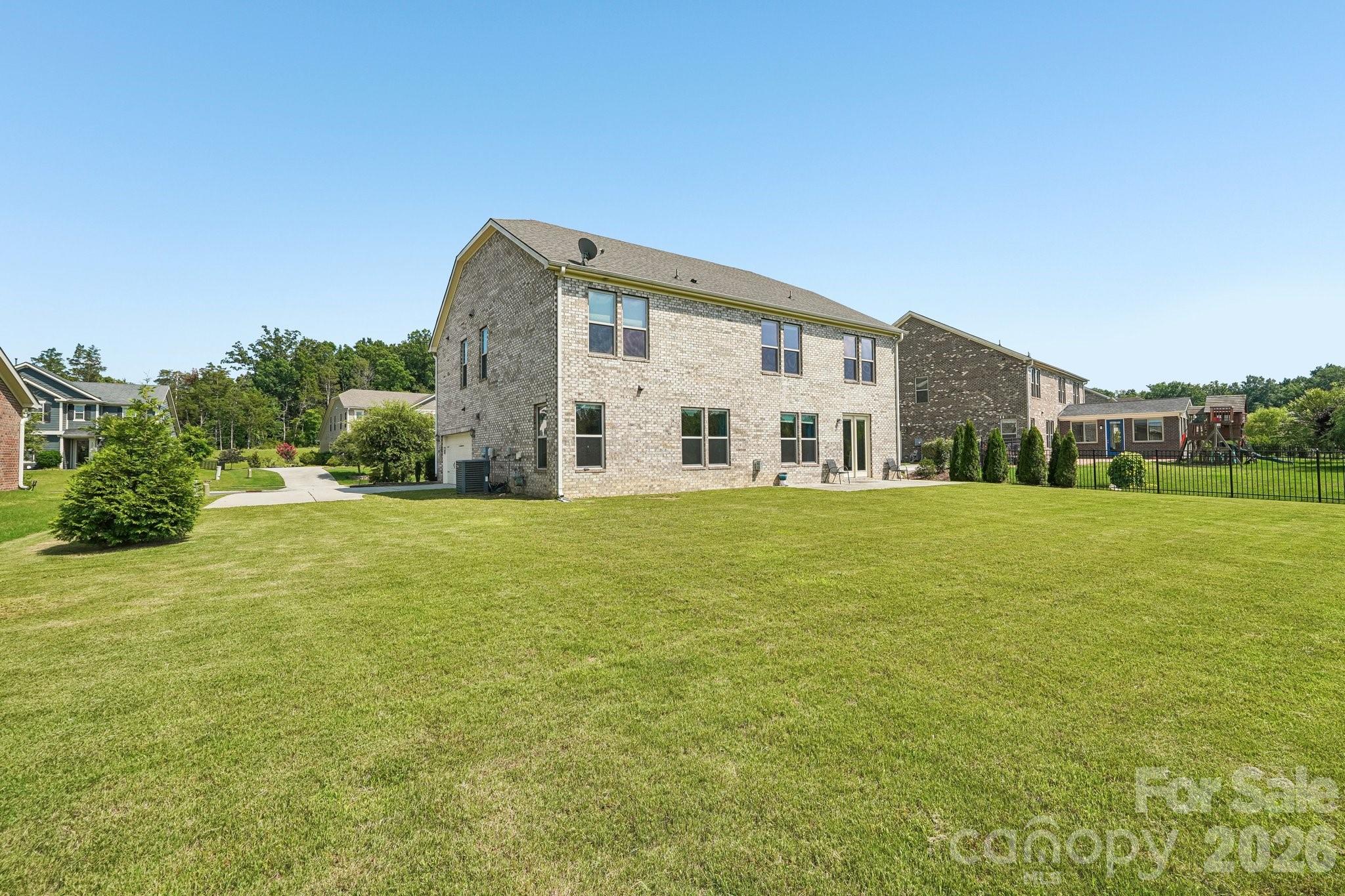 Churchill Farms - Residential