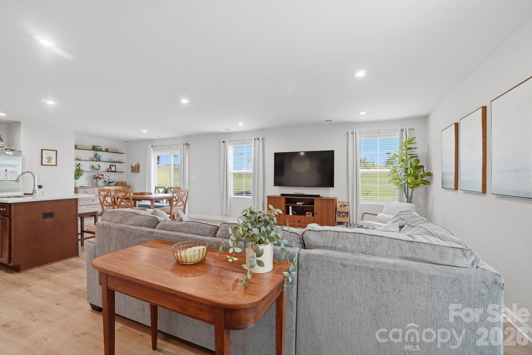Sunset Creek - Residential