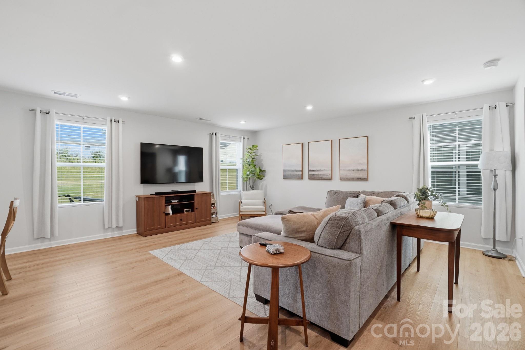 Sunset Creek - Residential