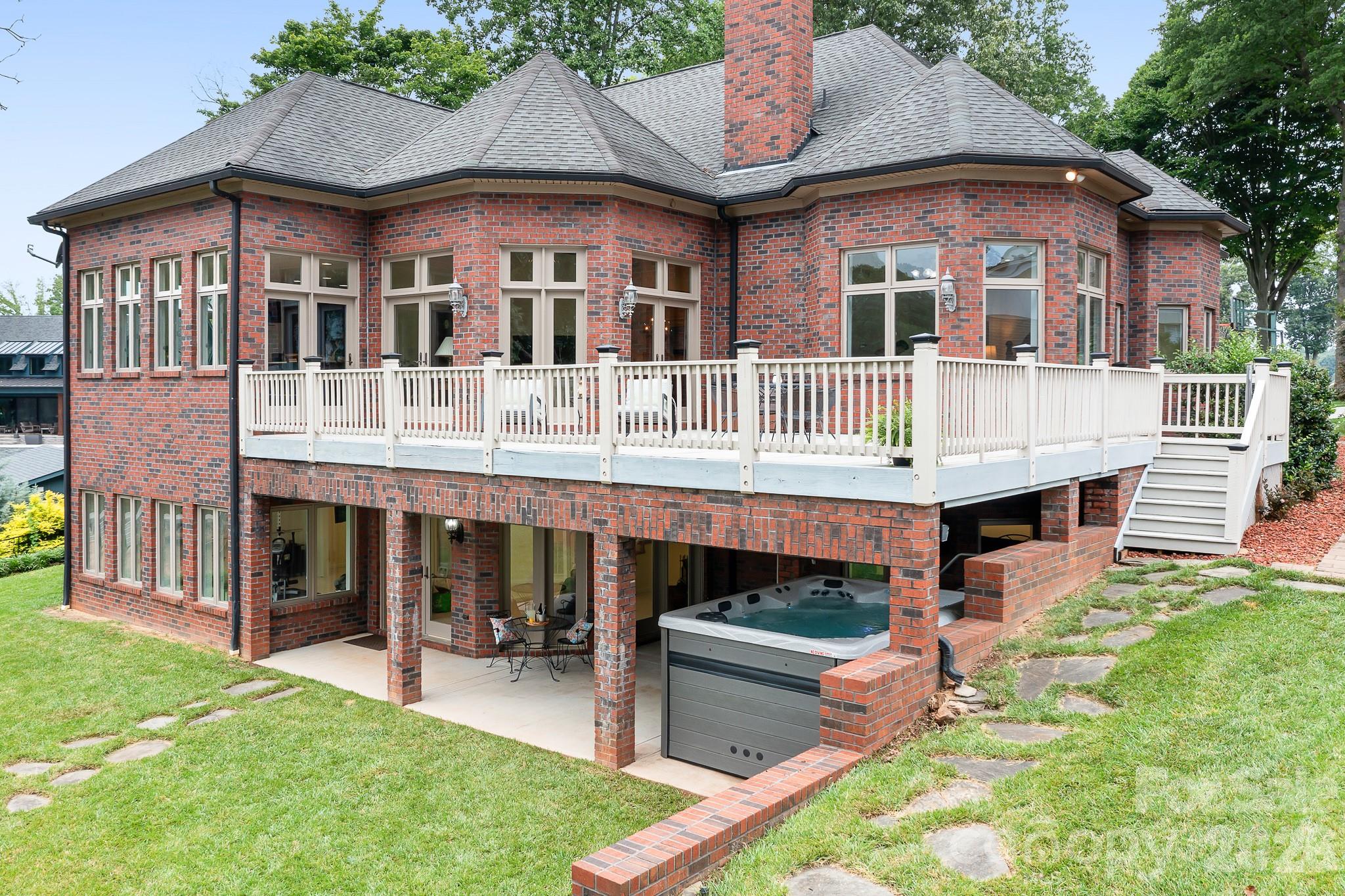 Westport Peninsula - Residential