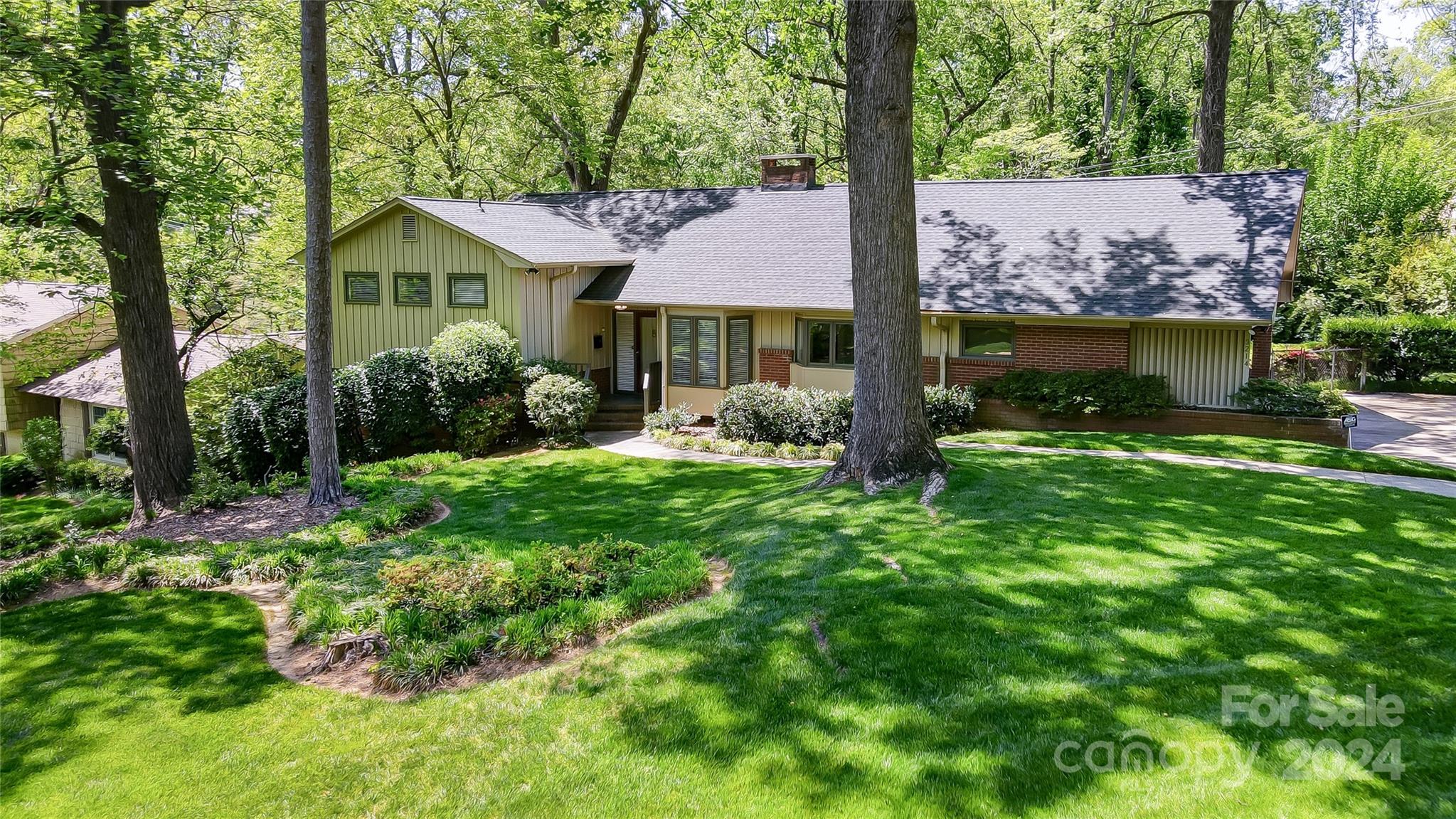 Step into comfort and elegance with this beautiful 4-bedroom, 2.5-bathroom home in desirable Mountainbrook! Revel in the warmth of the gas fireplace, which serves as the focal point of the living room, perfect for cozy evenings looking out over the backyard. The home showcases stunning hardwood flooring on the main level, creating a seamless flow. This home comes with storage for all your extras. Enjoy a newer roof.
Entertain with ease in your picturesque backyard, where mature landscaping provides a tranquil and private oasis. The perfect deck overlooks all this. Enjoy the serenity of the screened-in porch, which lets you bask in the beauty of the lush surroundings.
Take advantage of the social offerings here, with access to join the Mountainbrook Swim and Racquet Club, where fun and fitness meet. Live a South Park lifestyle with a mountain-like feel! Don't miss your chance to own this exclusive property – a perfect blend of comfort, style, and community.