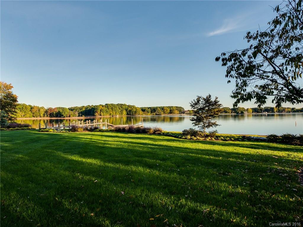 The Peninsula - Residential