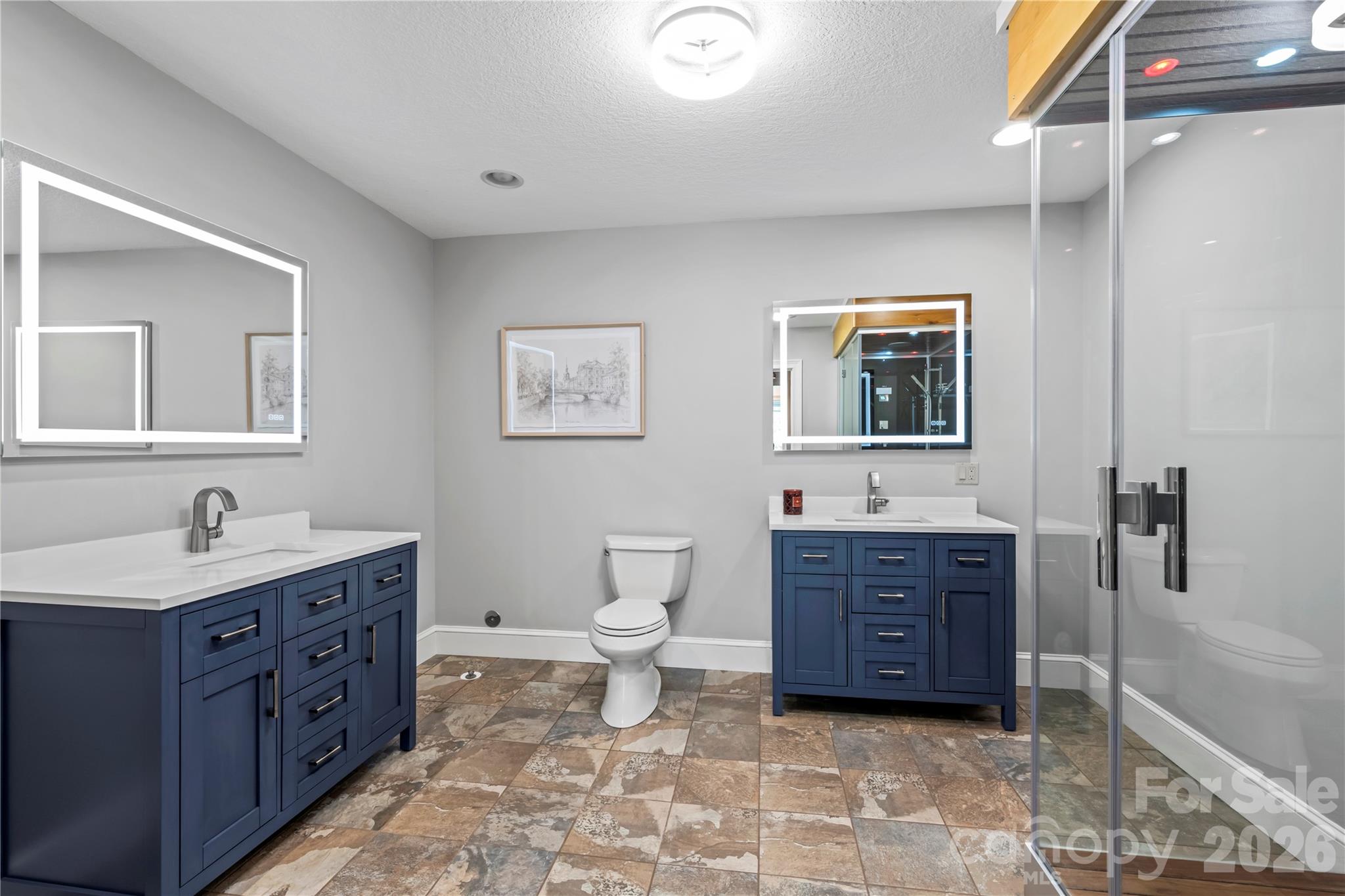 Crest Mountain - Residential