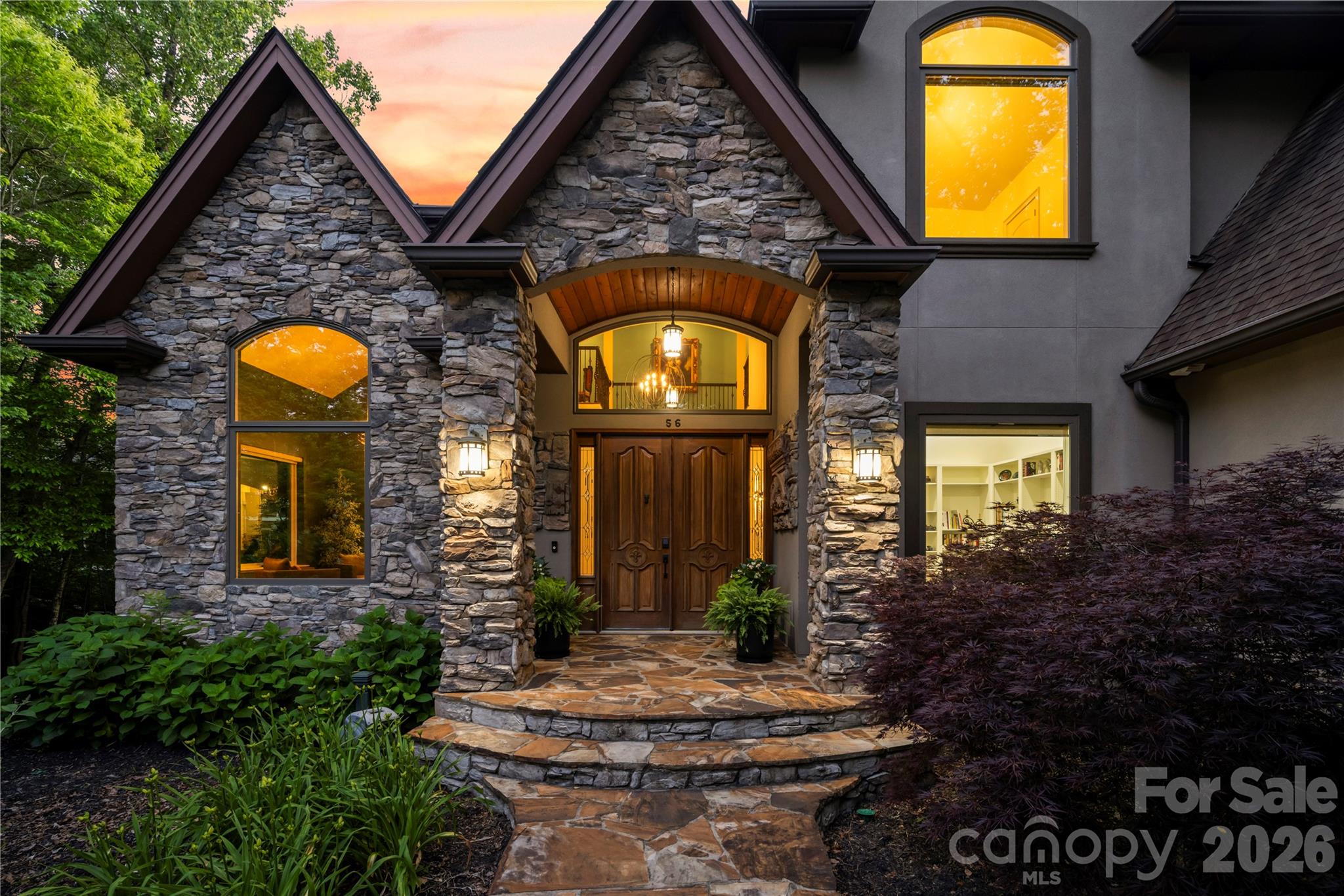 Crest Mountain - Residential
