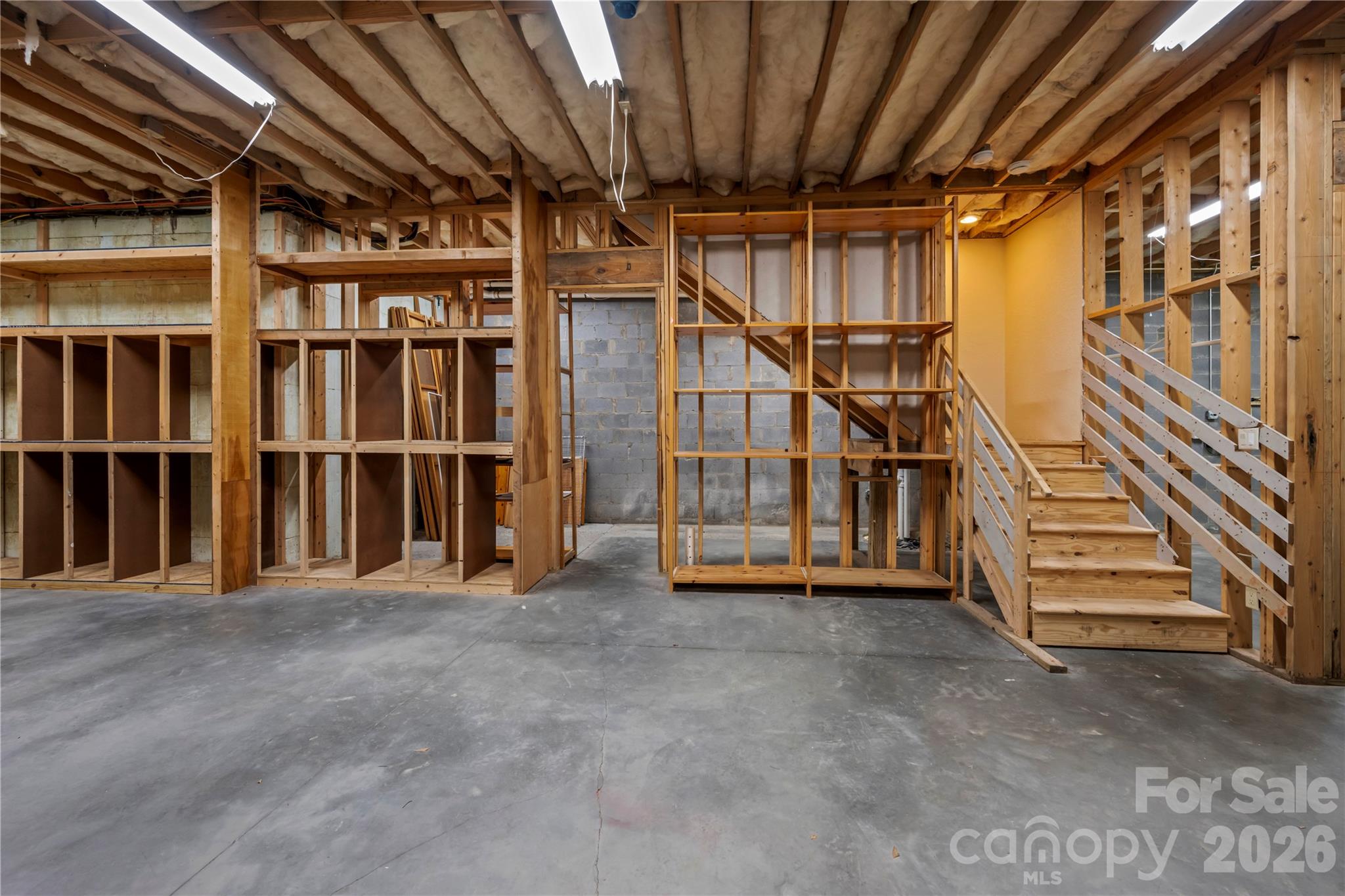 Crest Mountain - Residential