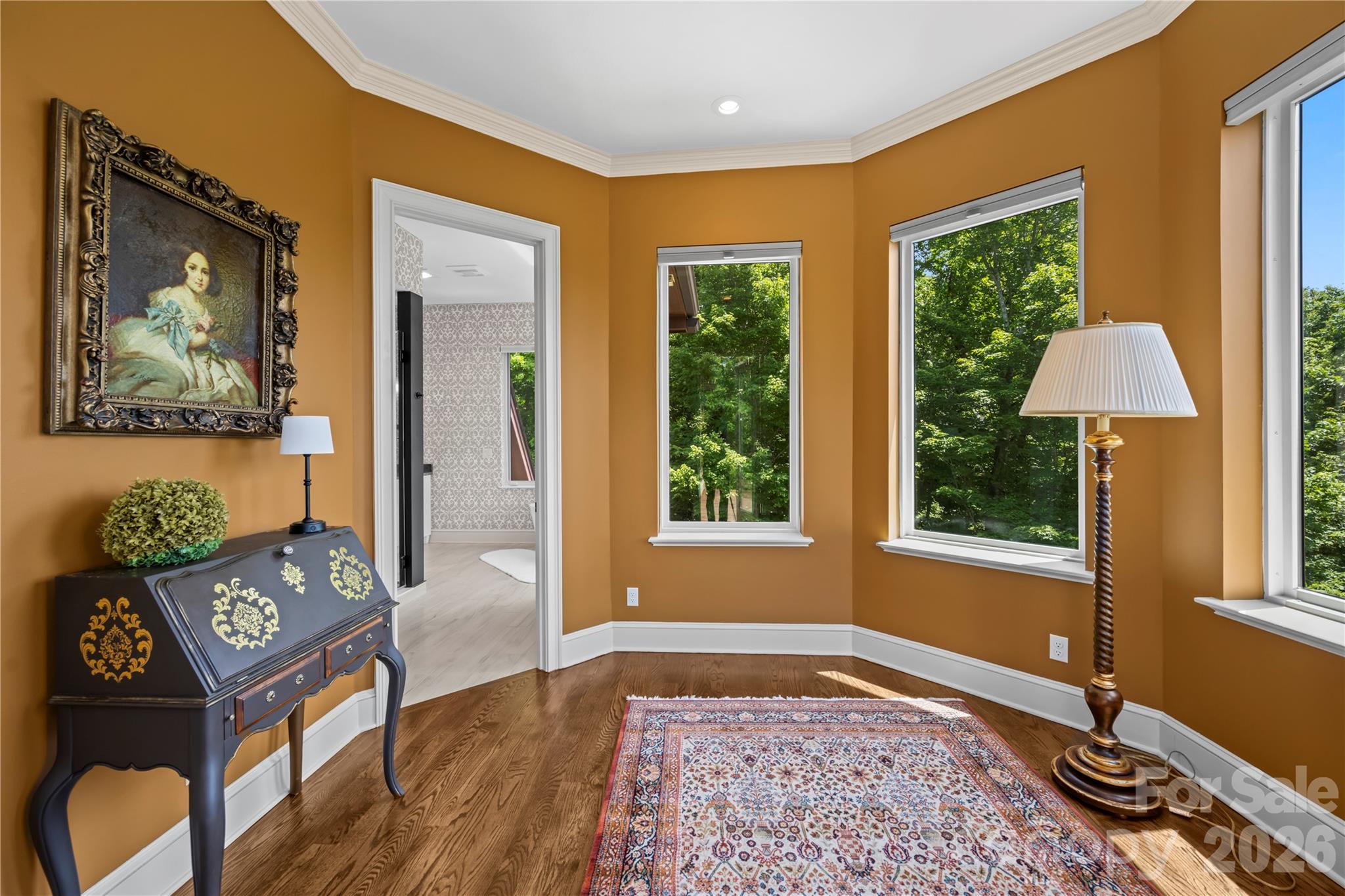 Crest Mountain - Residential
