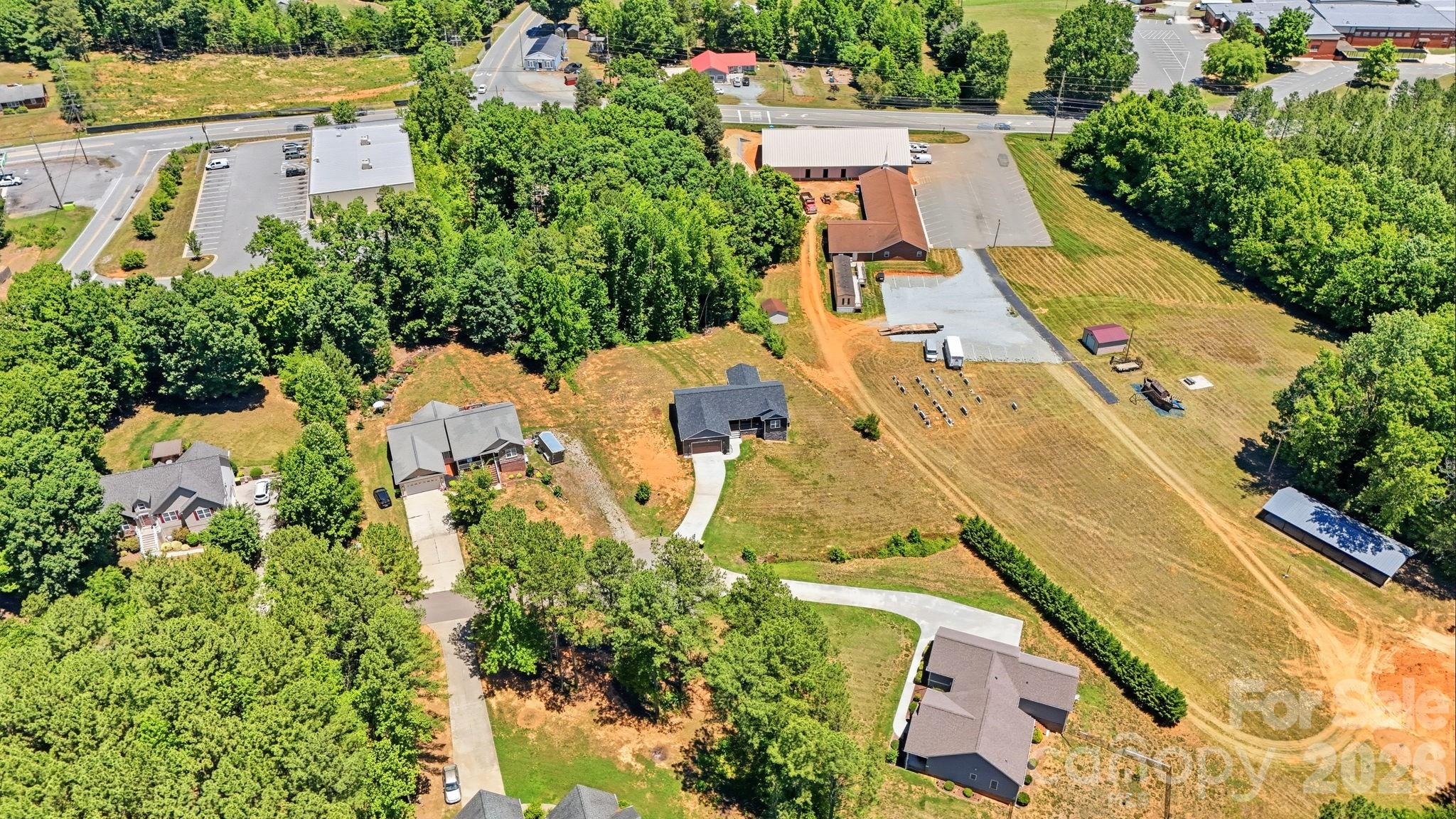 Mountain Ridge - Residential