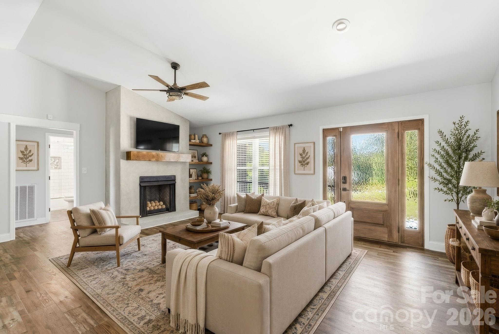 Mountain Ridge - Residential