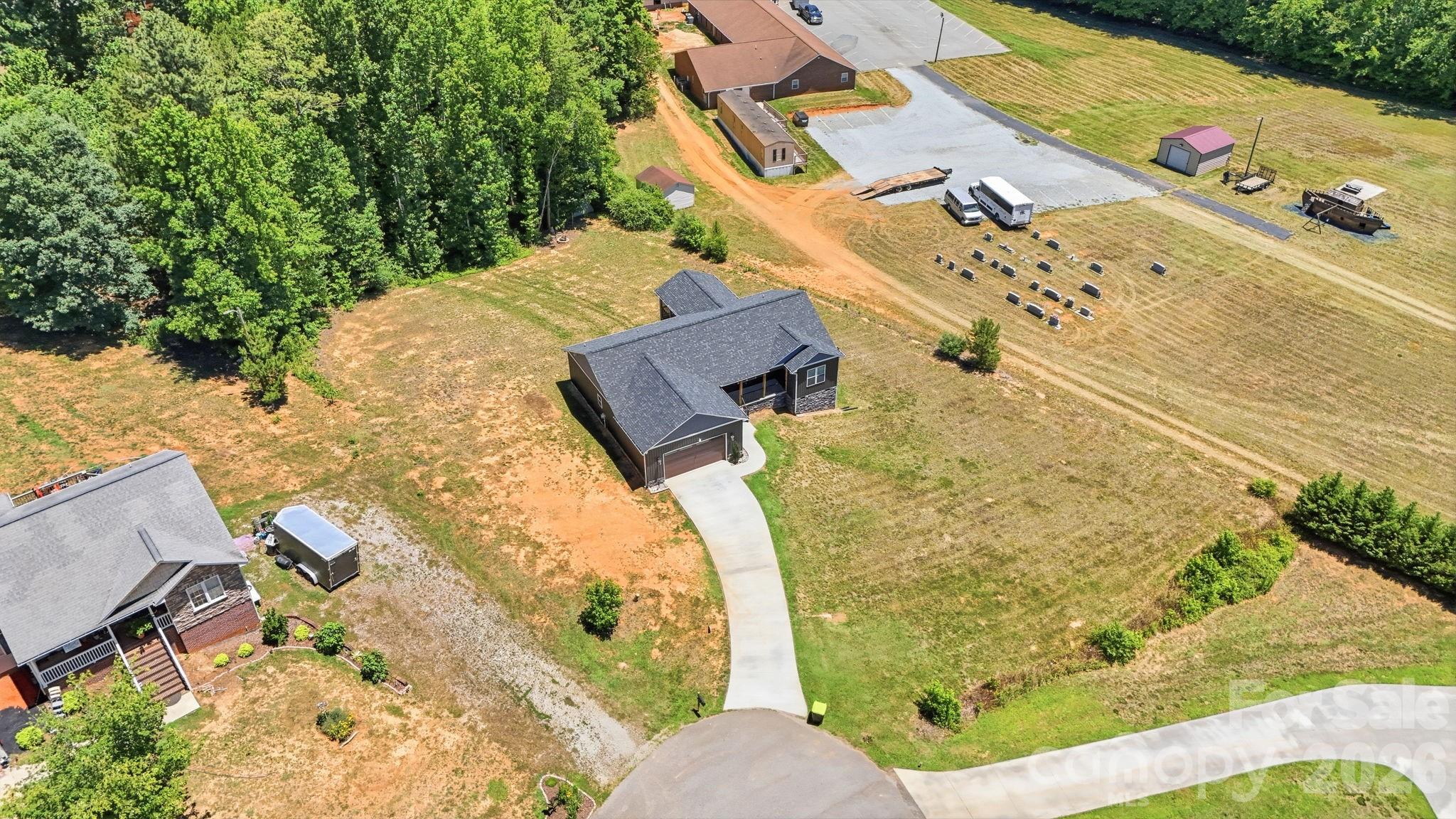 Mountain Ridge - Residential