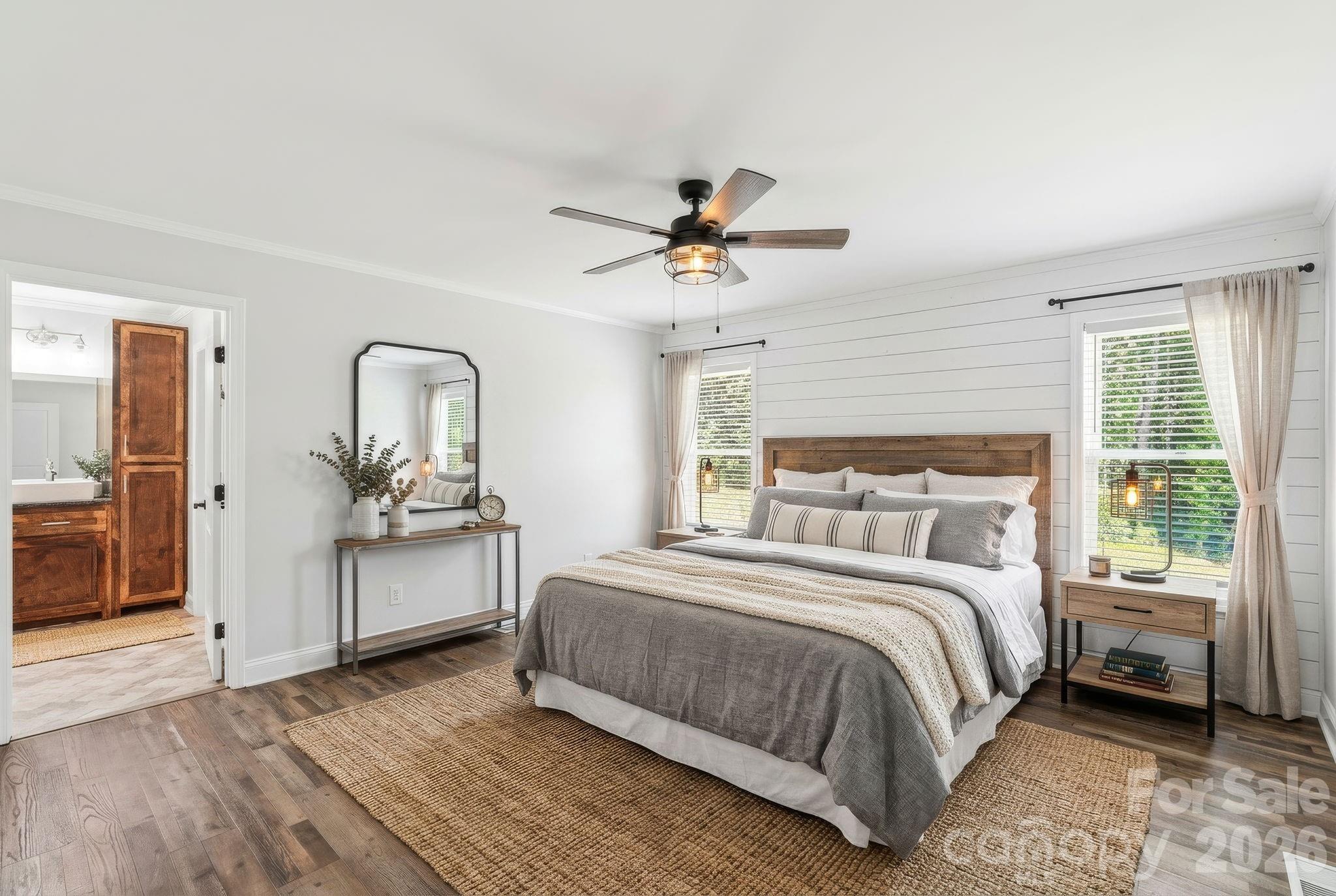 Mountain Ridge - Residential