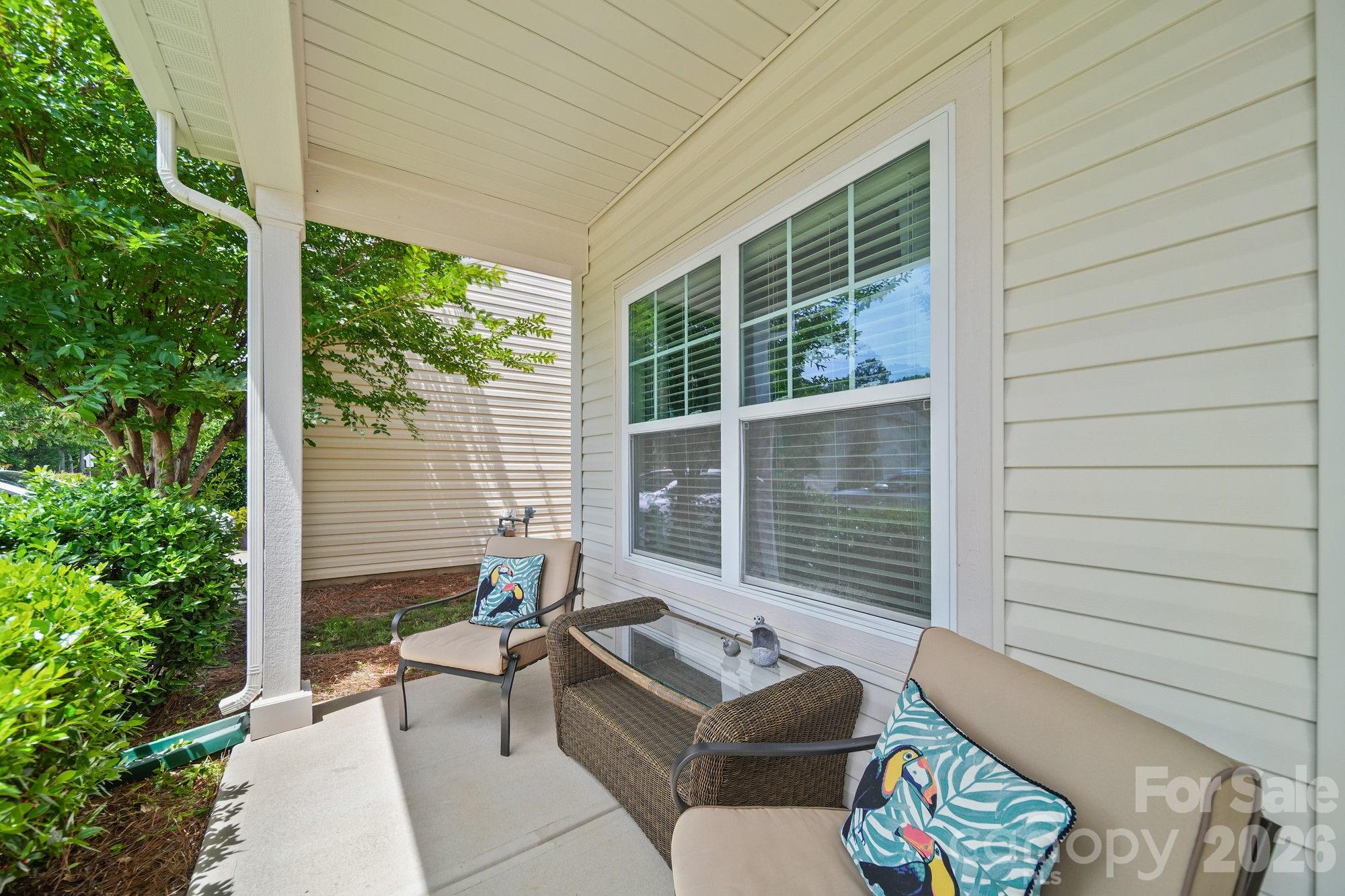 Newport Lakes - Residential