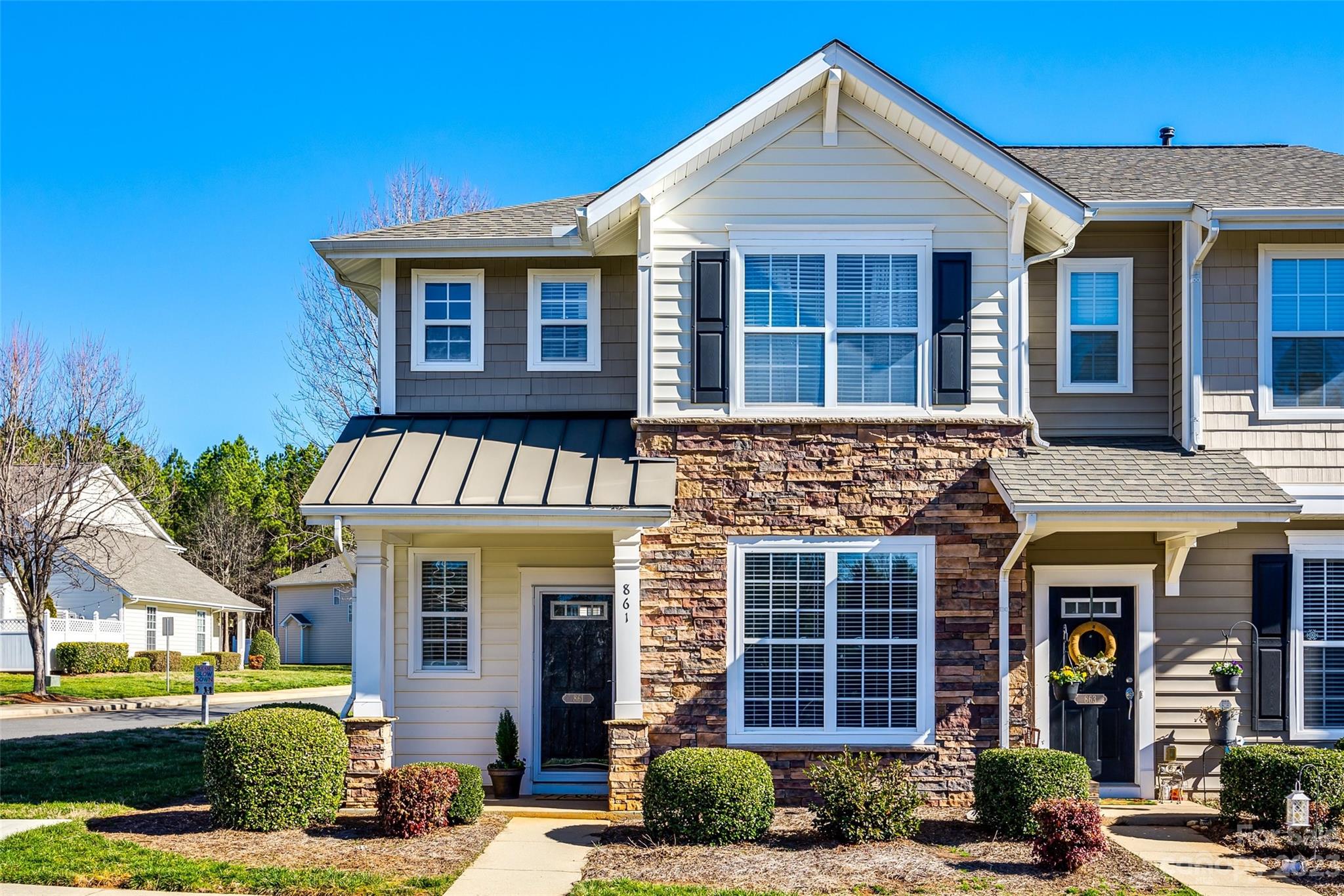 Ridge Pointe - Residential