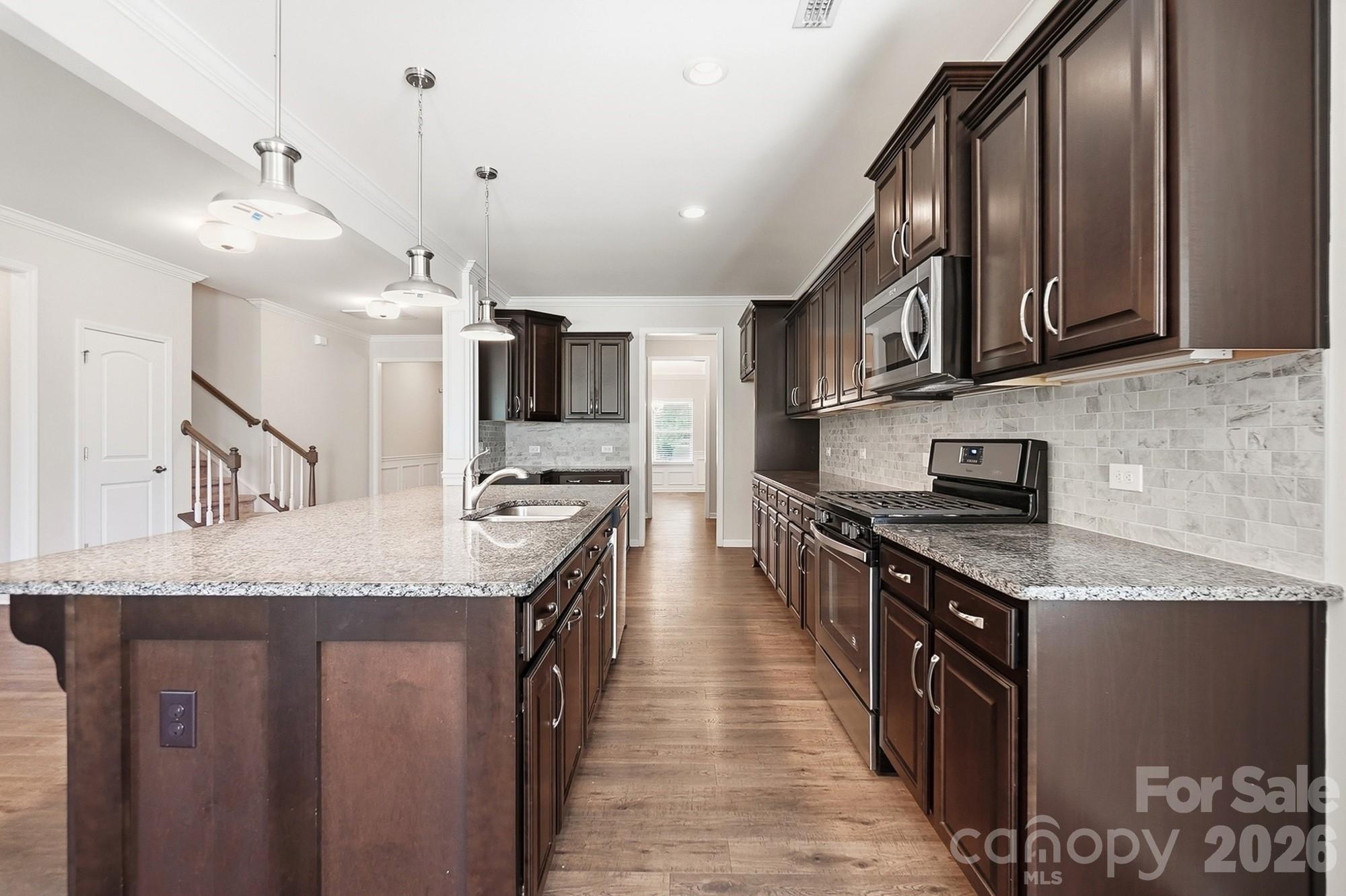 Lake Ridge - Residential