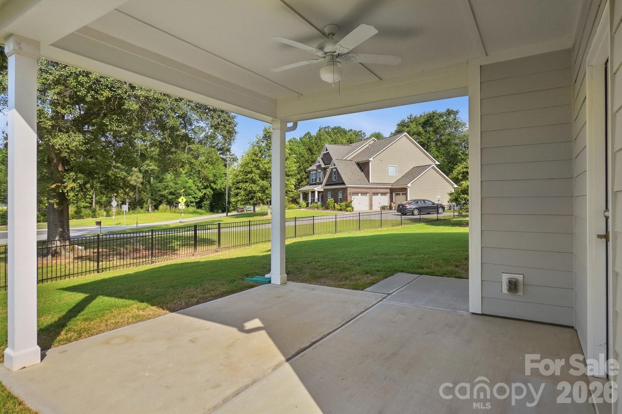 Lake Ridge - Residential