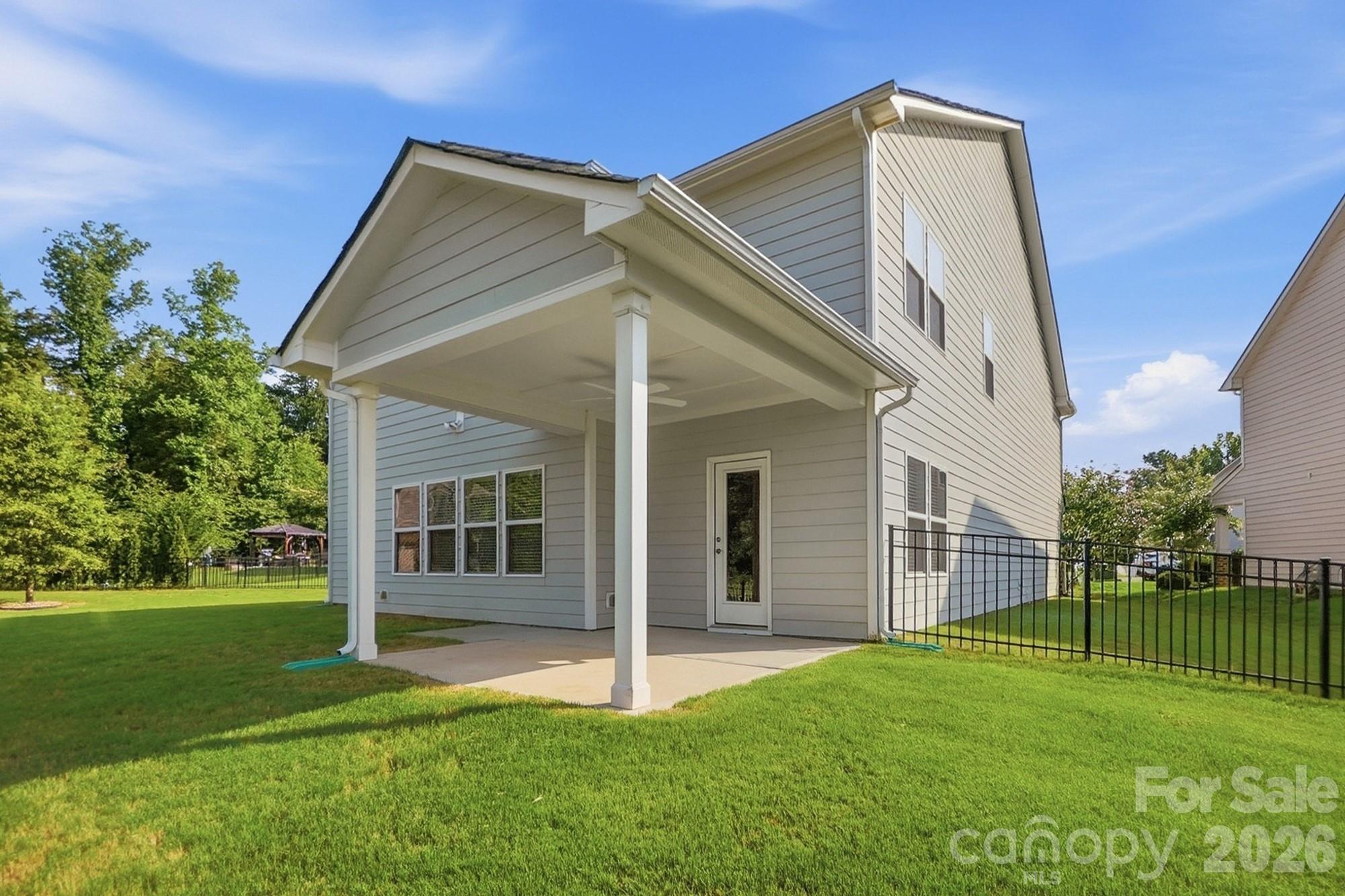 Lake Ridge - Residential