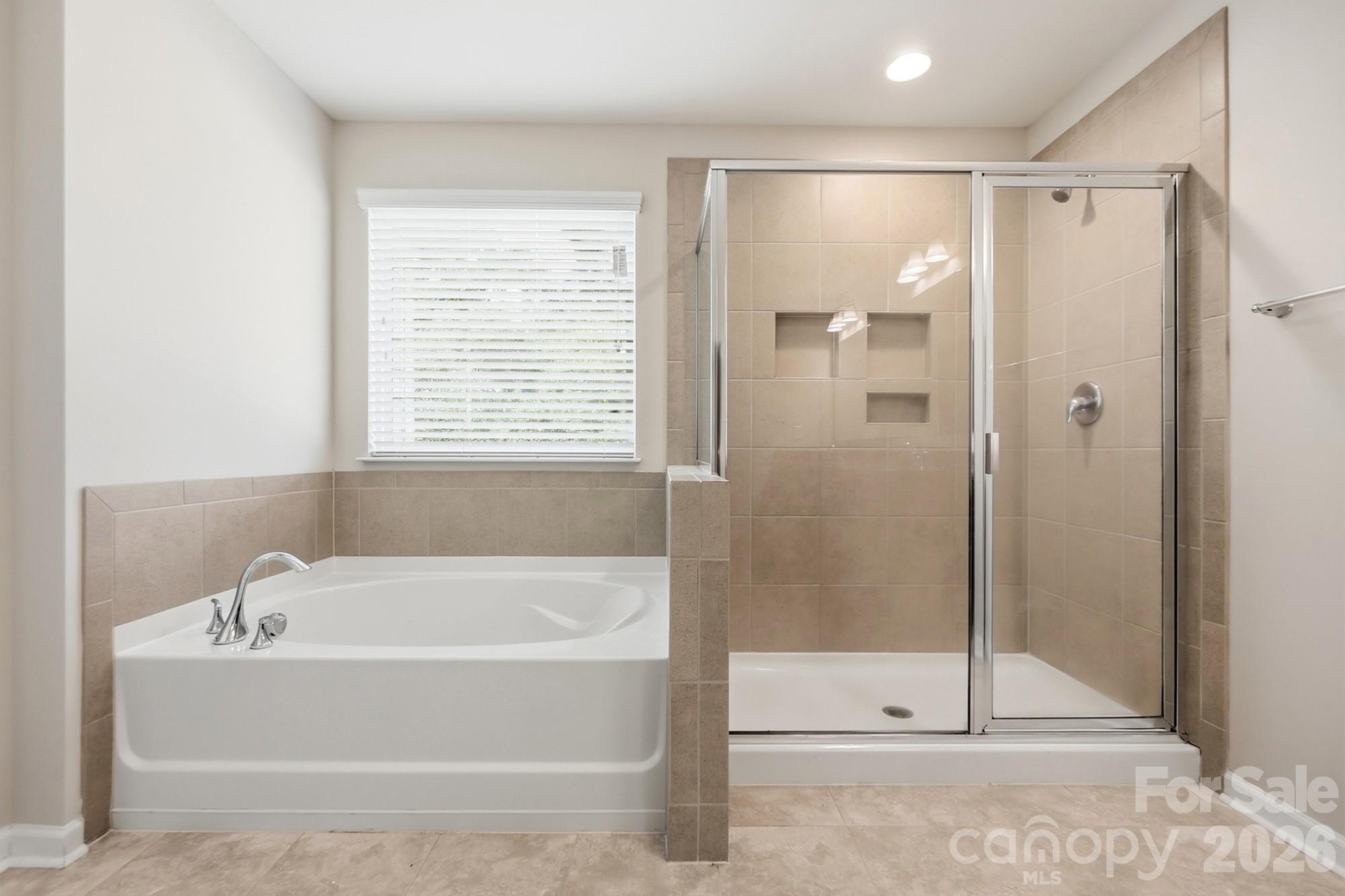 Lake Ridge - Residential
