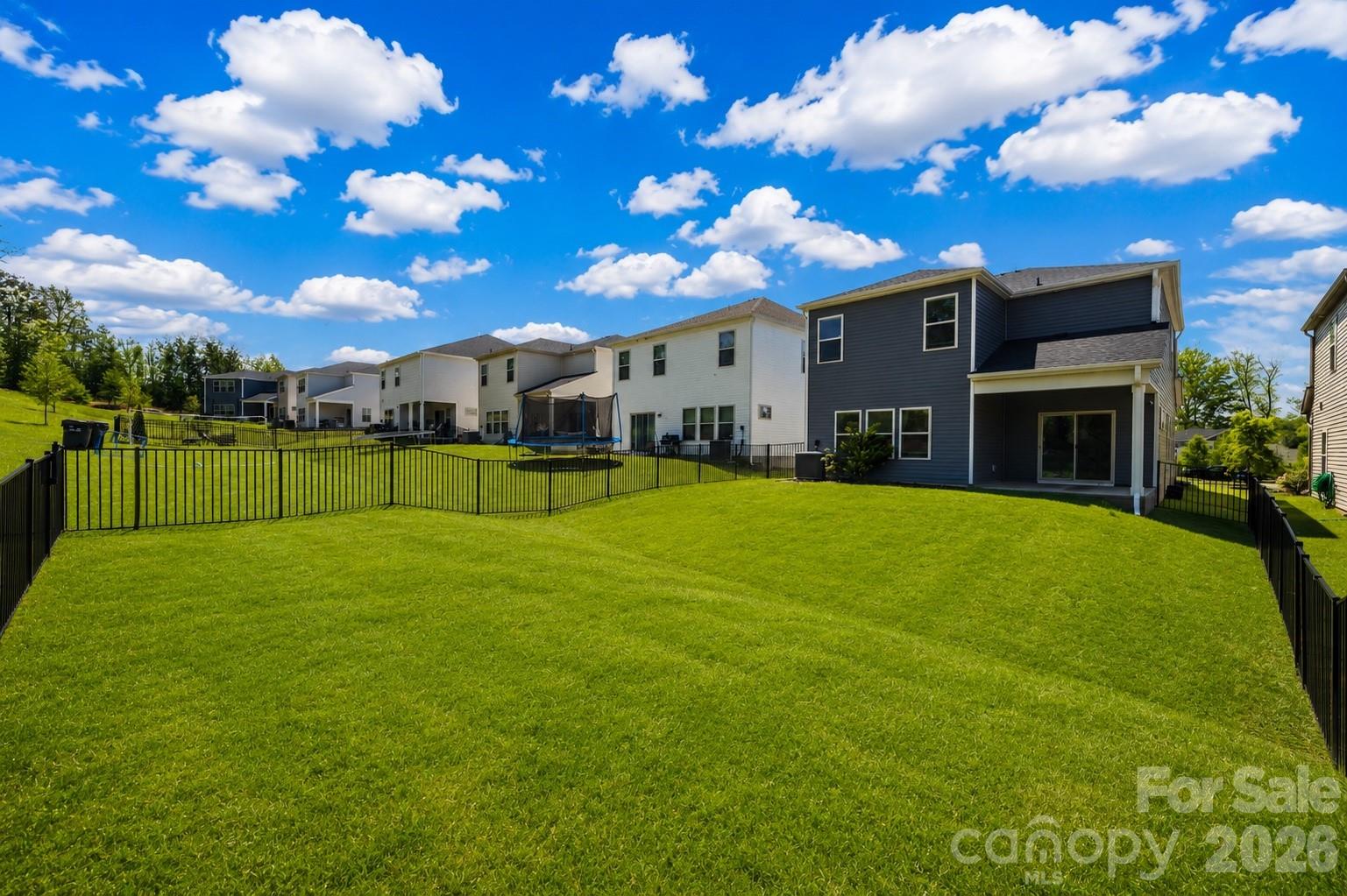 Larkhaven Hills - Residential