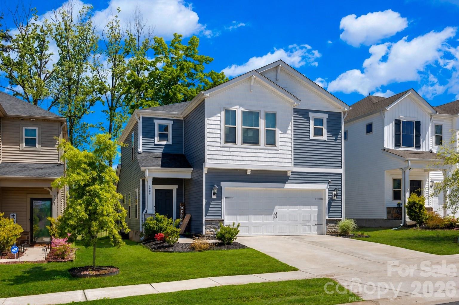 Larkhaven Hills - Residential